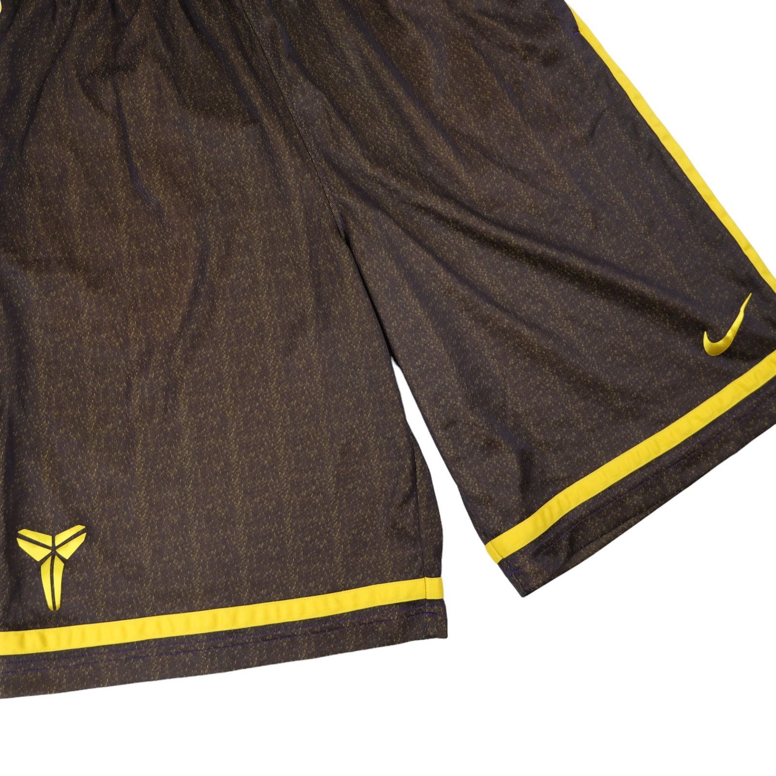 Nike × Vintage Vintage Nike Kobe Bryant Shield Logo Athletic Dri-fit Shorts Size US 30 / EU 46 - 3 Thumbnail