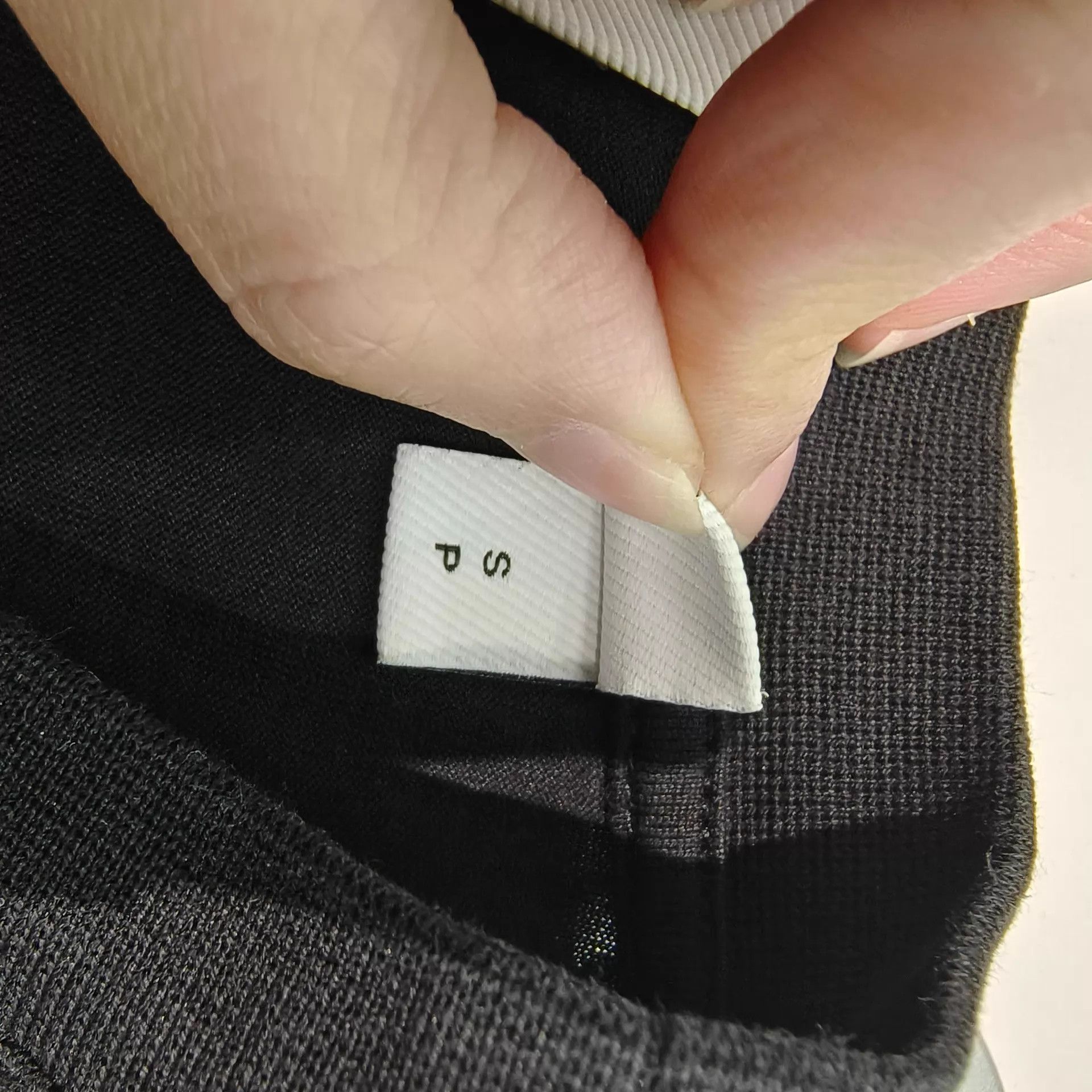 Burberry Burberry White Logo Black SS T-Shirt S 99New Size US S / EU 44-46 / 1 - 6 Thumbnail