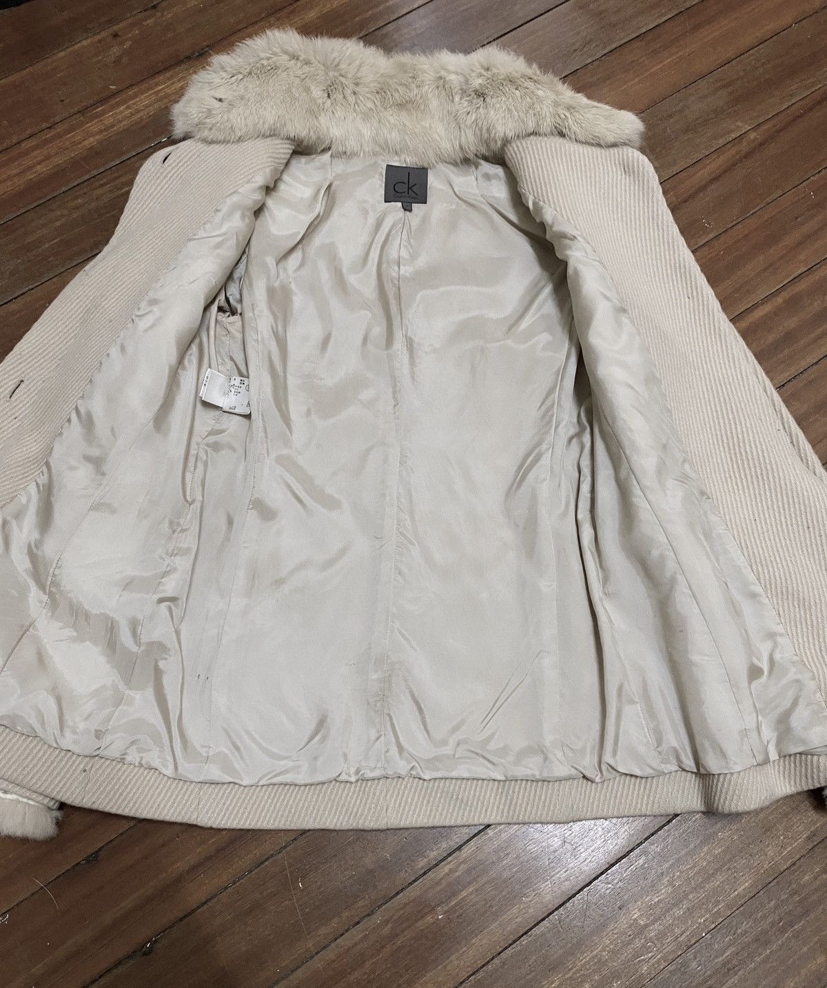 Calvin Klein × Designer Rare Design Brand Calvin Klein Fur Couduroy Jacket 2000s Size US M / EU 48-50 / 2 - 3 Thumbnail