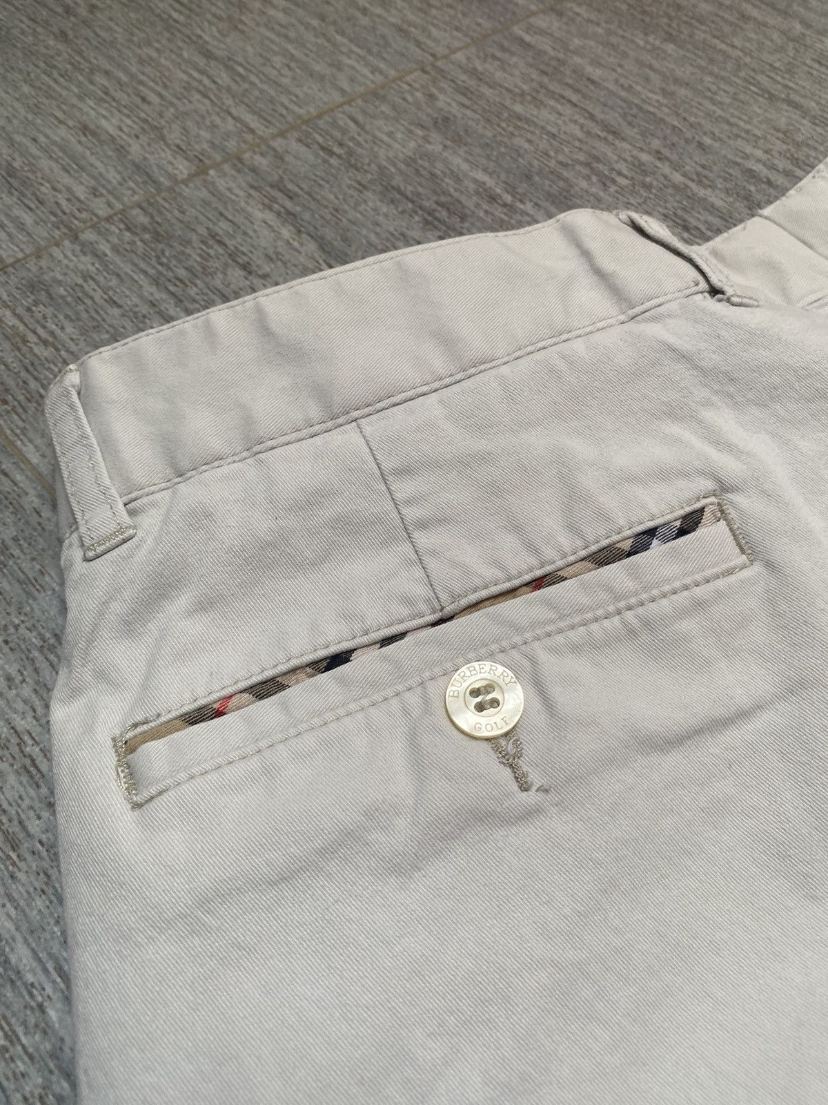 Burberry × Vintage Burberry Golf vintage 36 cream chino trousers vintage y2k Size US 36 / EU 52 - 3 Thumbnail