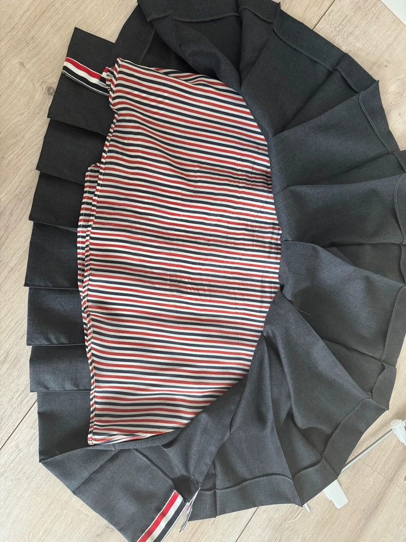 Thom Browne Thom Browne Basic pleated skirt Size 25" / US 0 / IT 36 - 5 Thumbnail