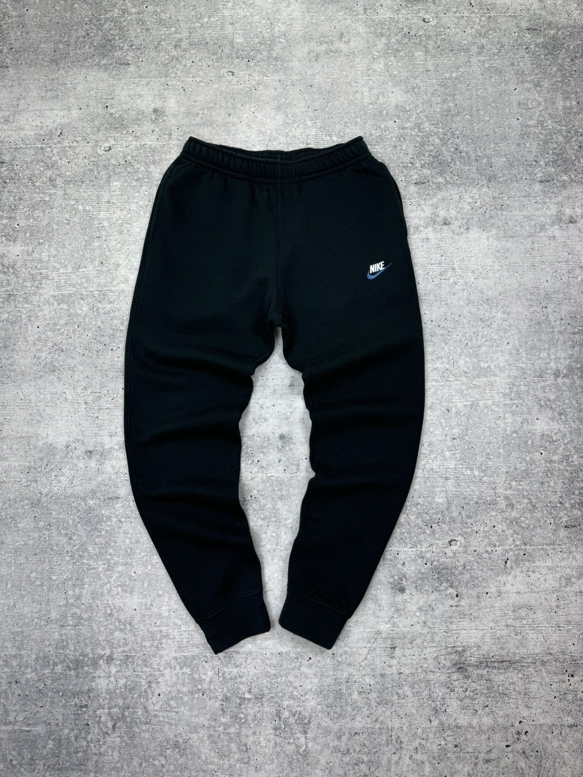 Vintage Nike Swoosh Logo Casual Y2K Black Joggers Sweatpants