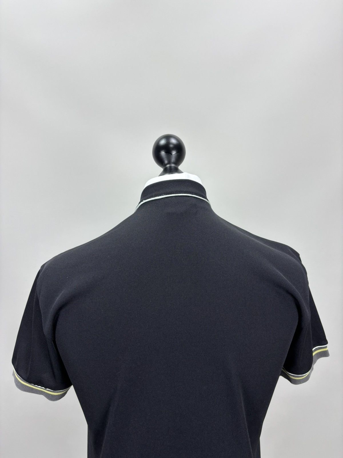 Versace Mens t shirt Versace Jeans Couture Size M Color Black Size US M / EU 48-50 / 2 - 7 Thumbnail