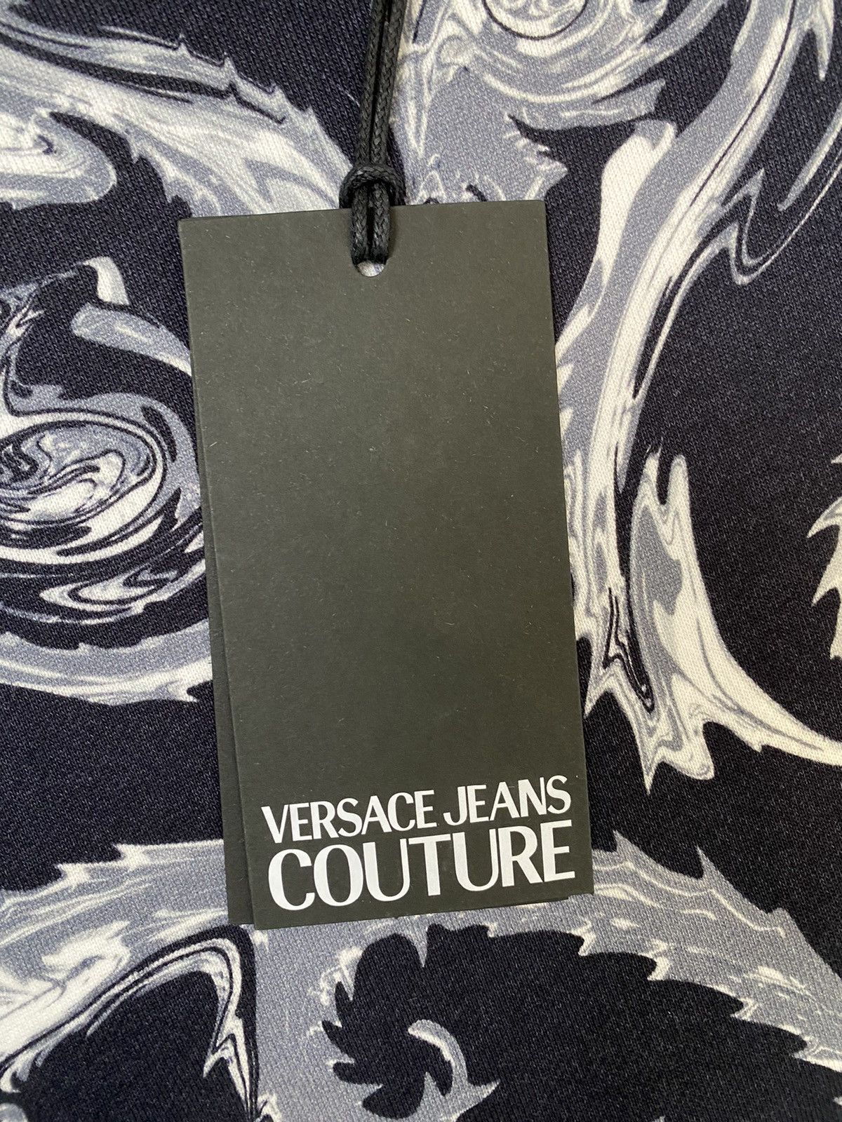Versace Jeans Couture Versace Jeans Culture Chromo Couture sweatshirt, size M new Size US M / EU 48-50 / 2 - 6 Thumbnail