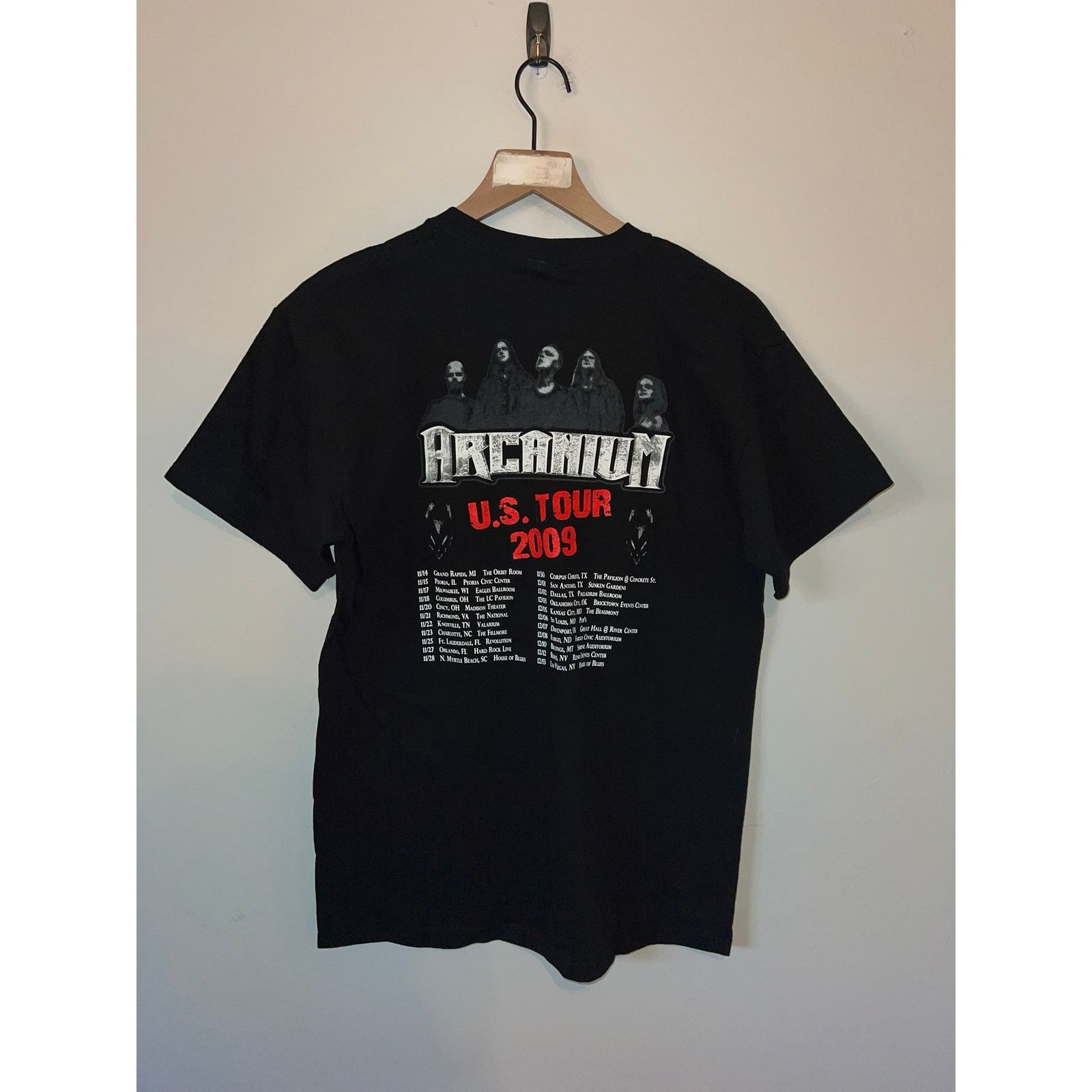 Gildan 2009 US Tour Arcanium Metal Music Tour Shirt Tee 2000s M Size US M / EU 48-50 / 2 - 6 Thumbnail