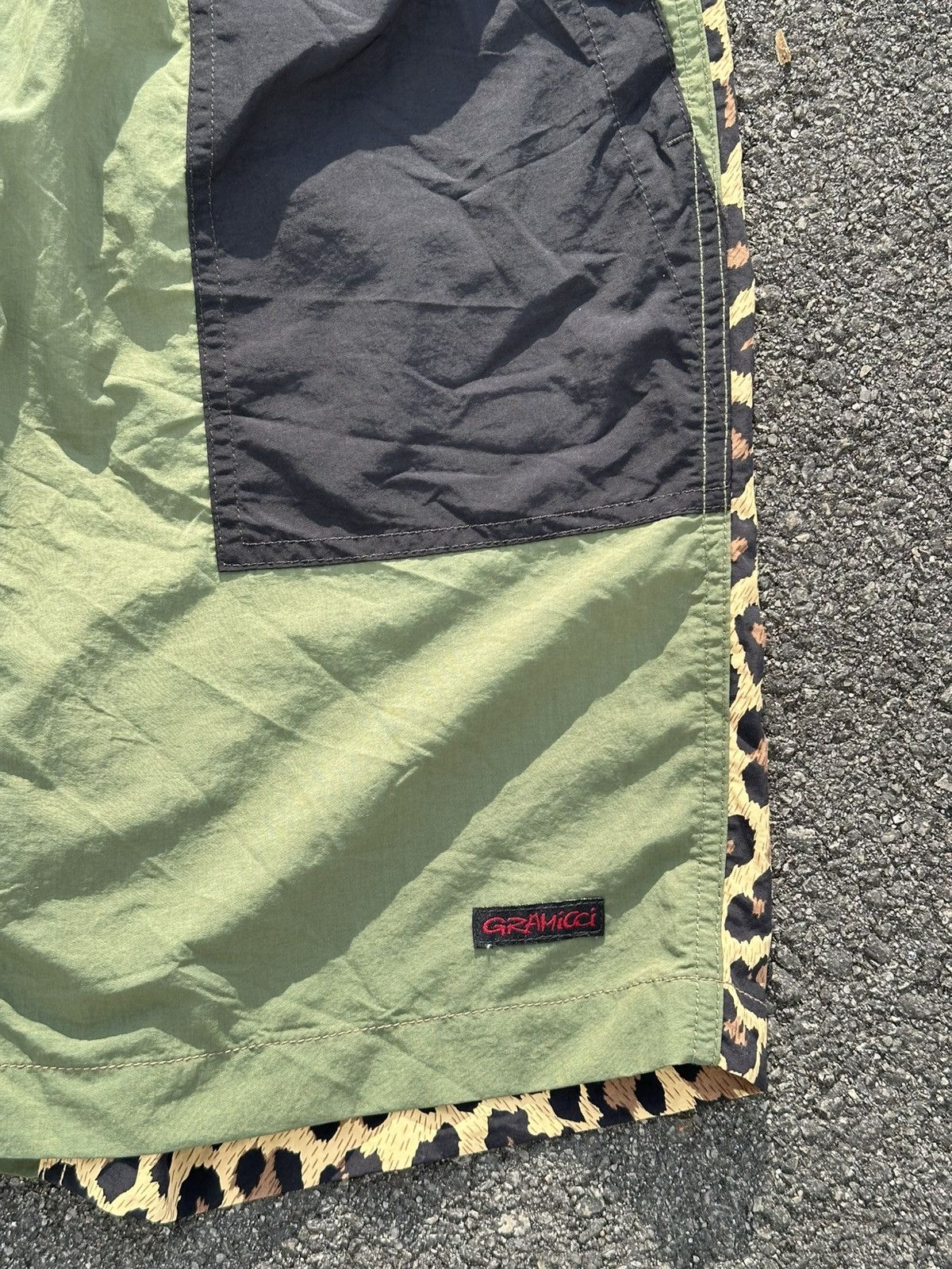 Gramicci Gramicci Leopard Print shorts. Size US 30 / EU 46 - 7 Thumbnail