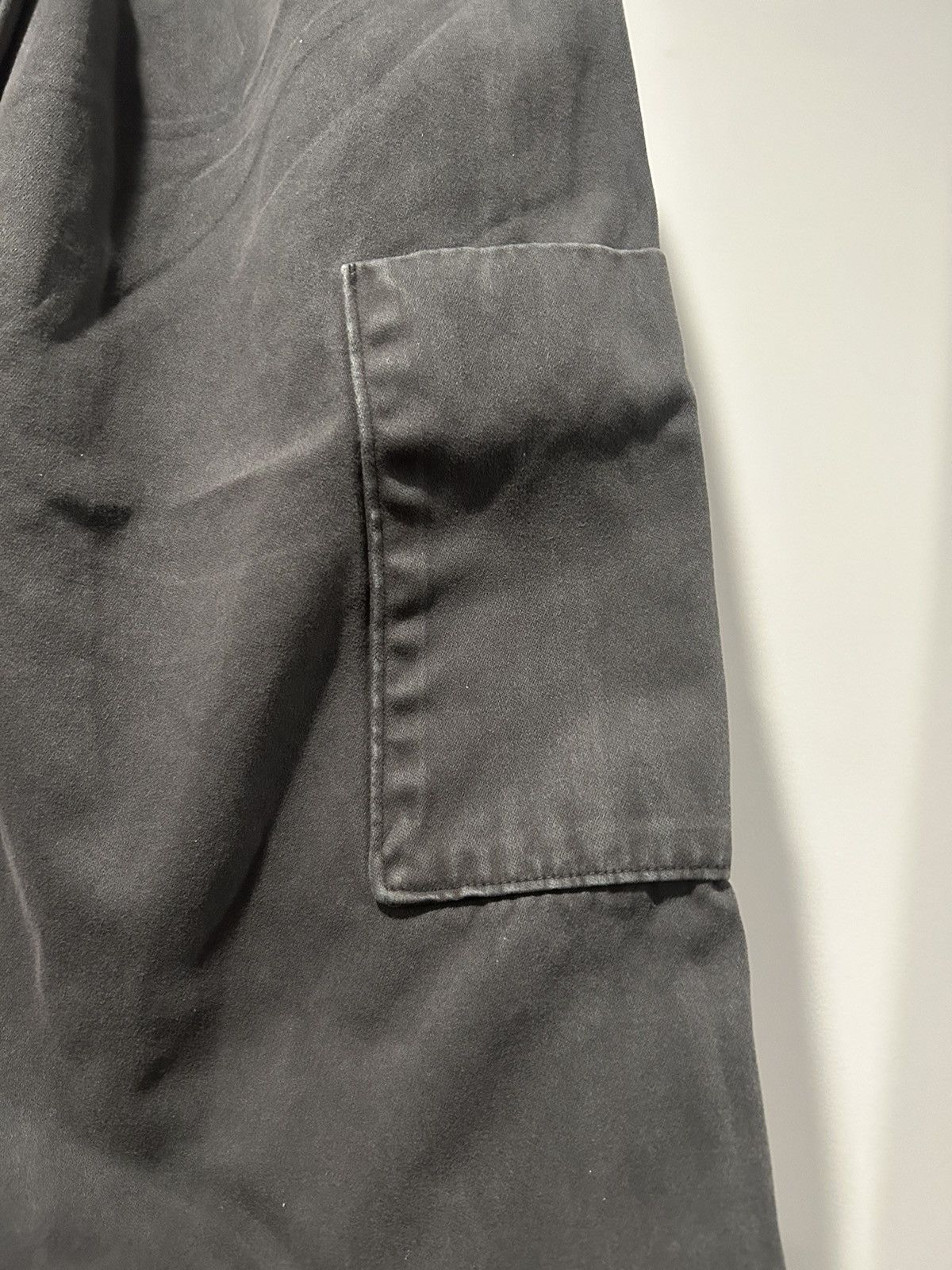 Balenciaga × Gap × Kanye West Yeezy Gap Sateen Cargo Pants Dark Grey Size US 30 / EU 46 - 10 Thumbnail