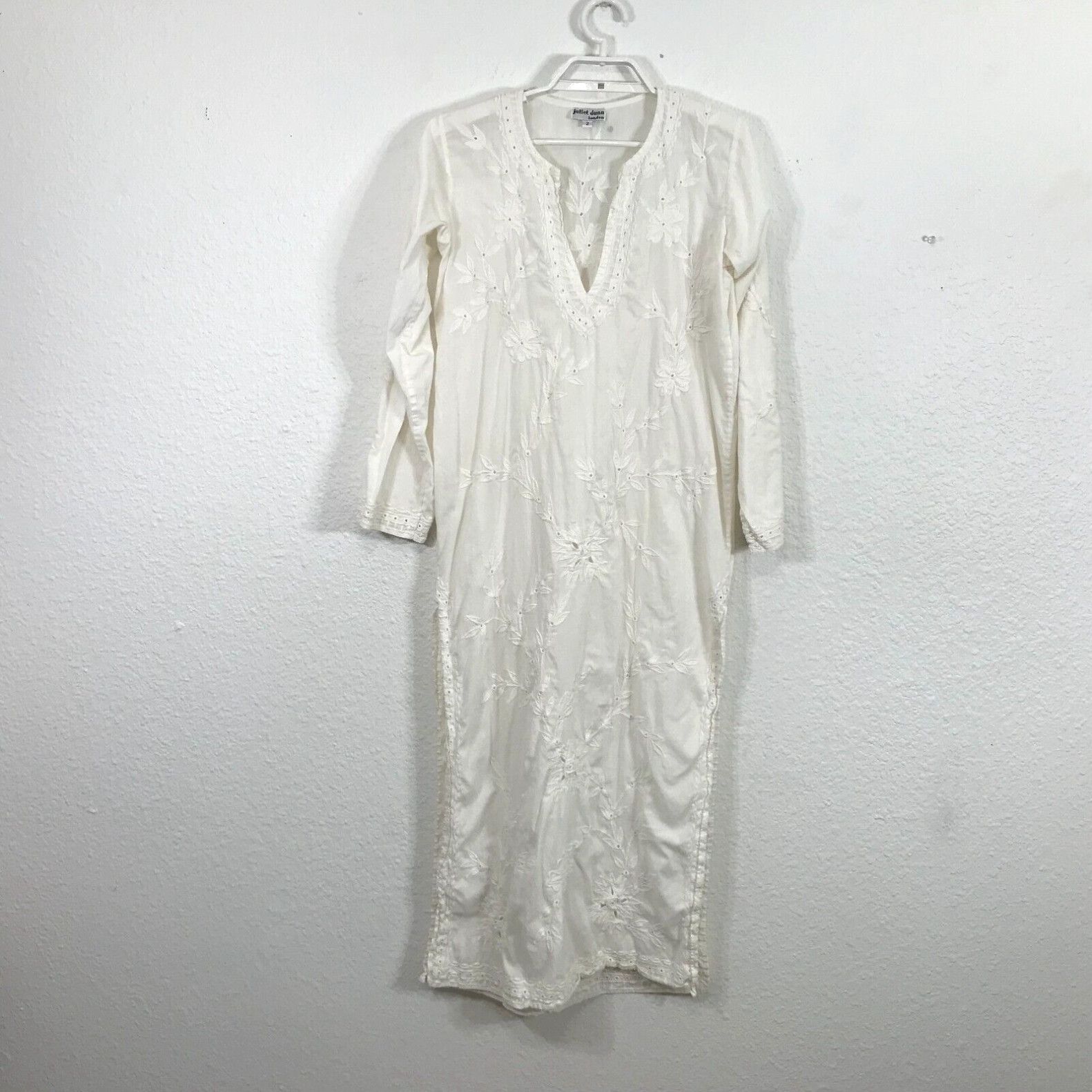 image of Vintage Distressed Juliet Dunn London Dress Size 2 White Embroidered Midi Floral M, Women's