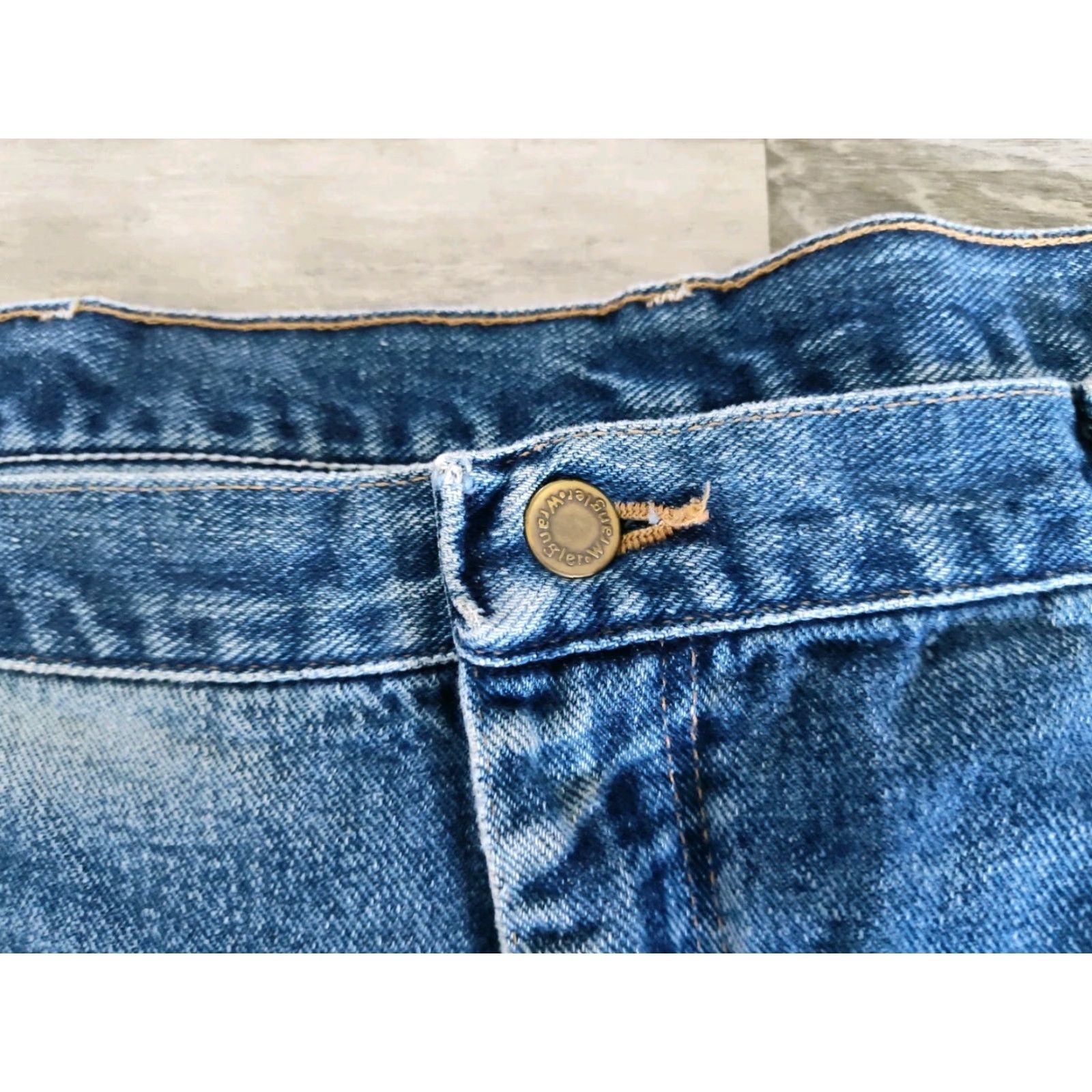 Wrangler VINTAGE Wrangler Rugged Wear Jeans Men Size 42x32 Denim Straight Fit 90s Distressed Blue Size US 42 / EU 58 - 6 Thumbnail