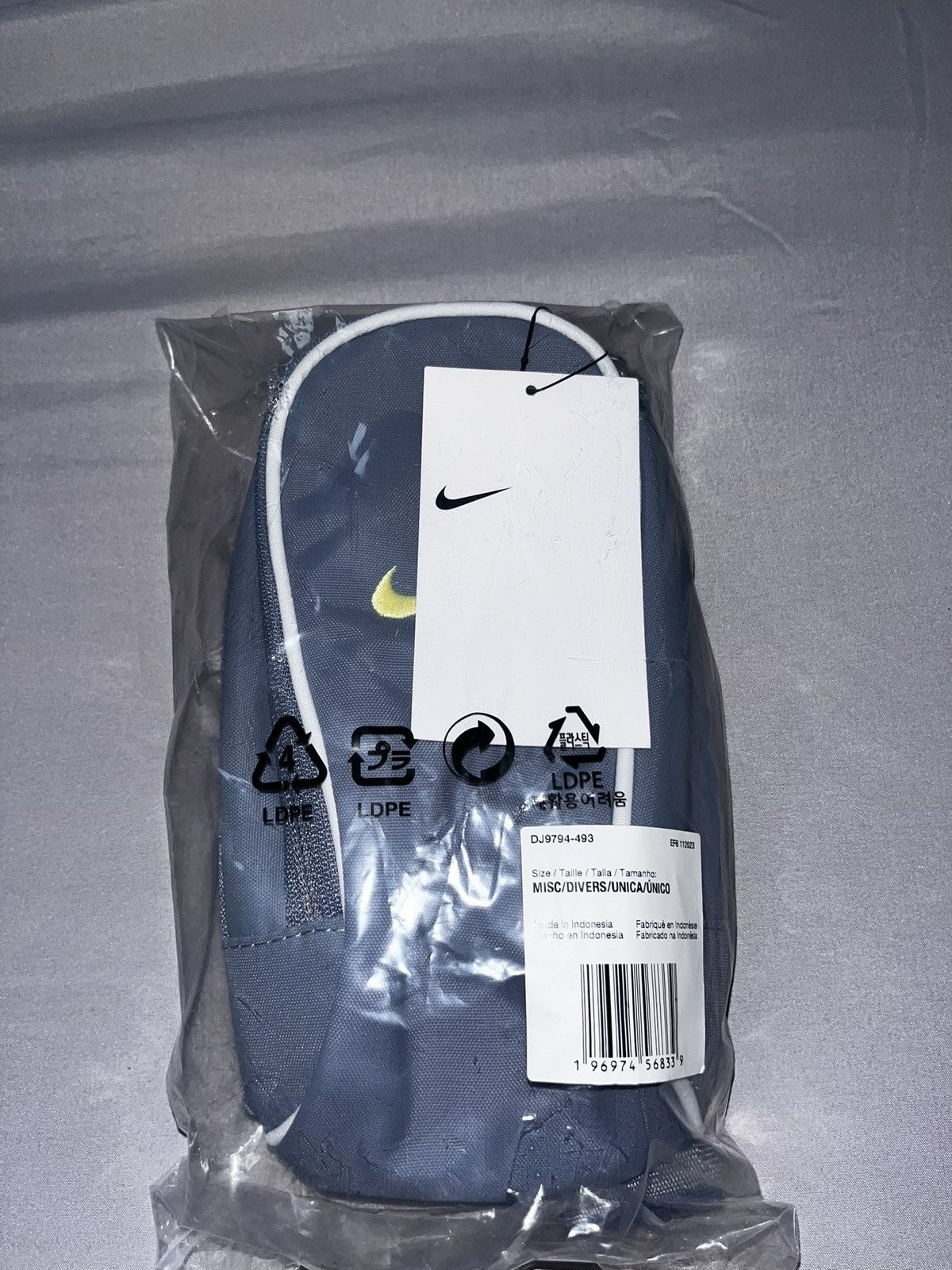 Nike Nike Crossbody Bag Size ONE SIZE - 1 Thumbnail