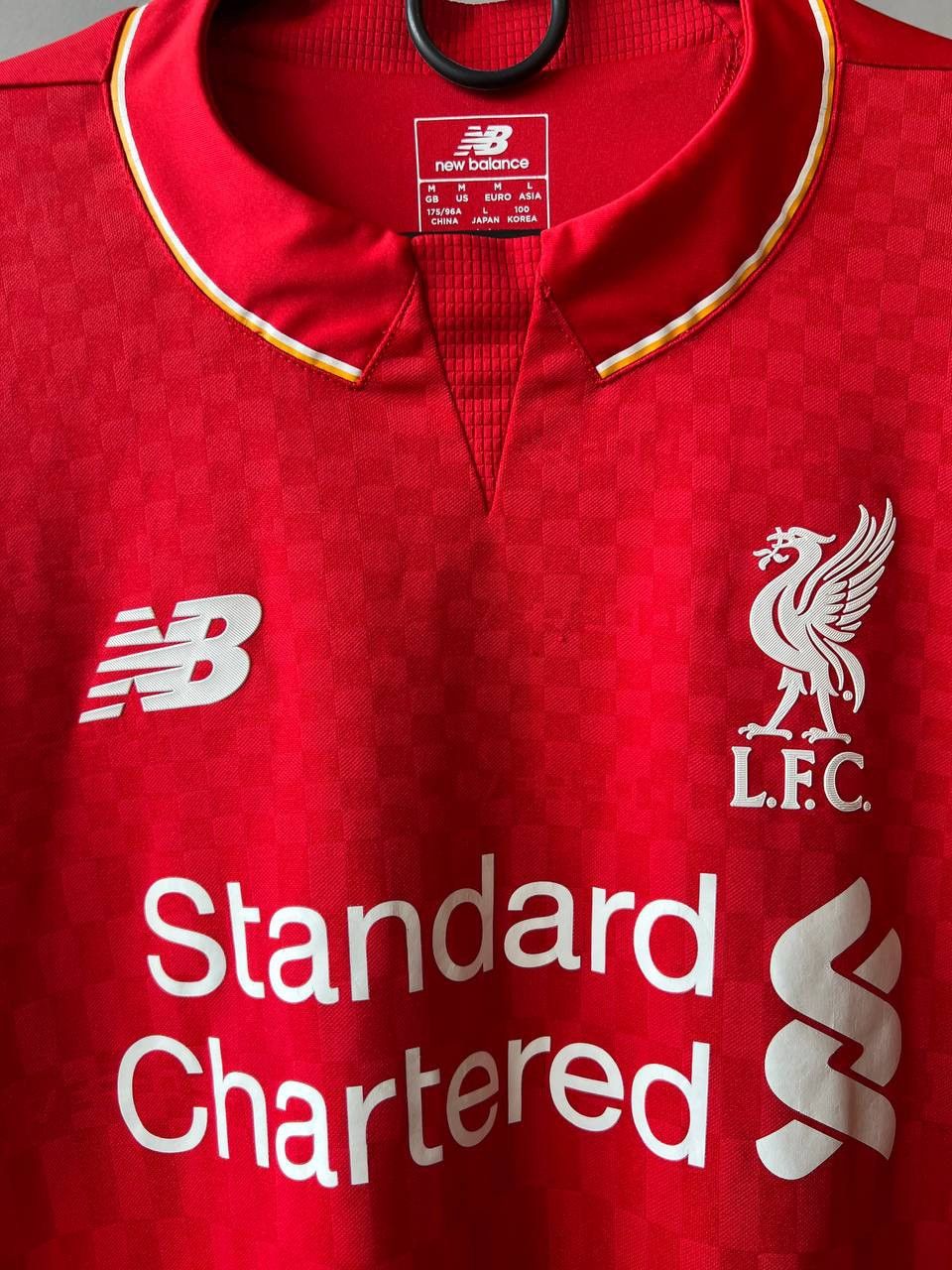 New Balance 2015/16 LIVERPOOL FC HOME SOCCER JERSEY FOOTBALL SHIRT SZ M Size US M / EU 48-50 / 2 - 4 Thumbnail
