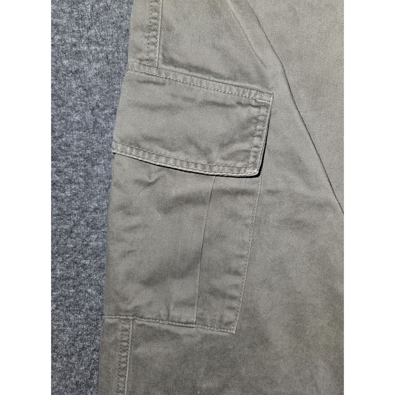Levi's VINTAGE Levi's Silvertab Cargo Pants Mens 38x30 Brown Relaxed Denim Workwear Pants Size US 38 / EU 54 - 7 Thumbnail
