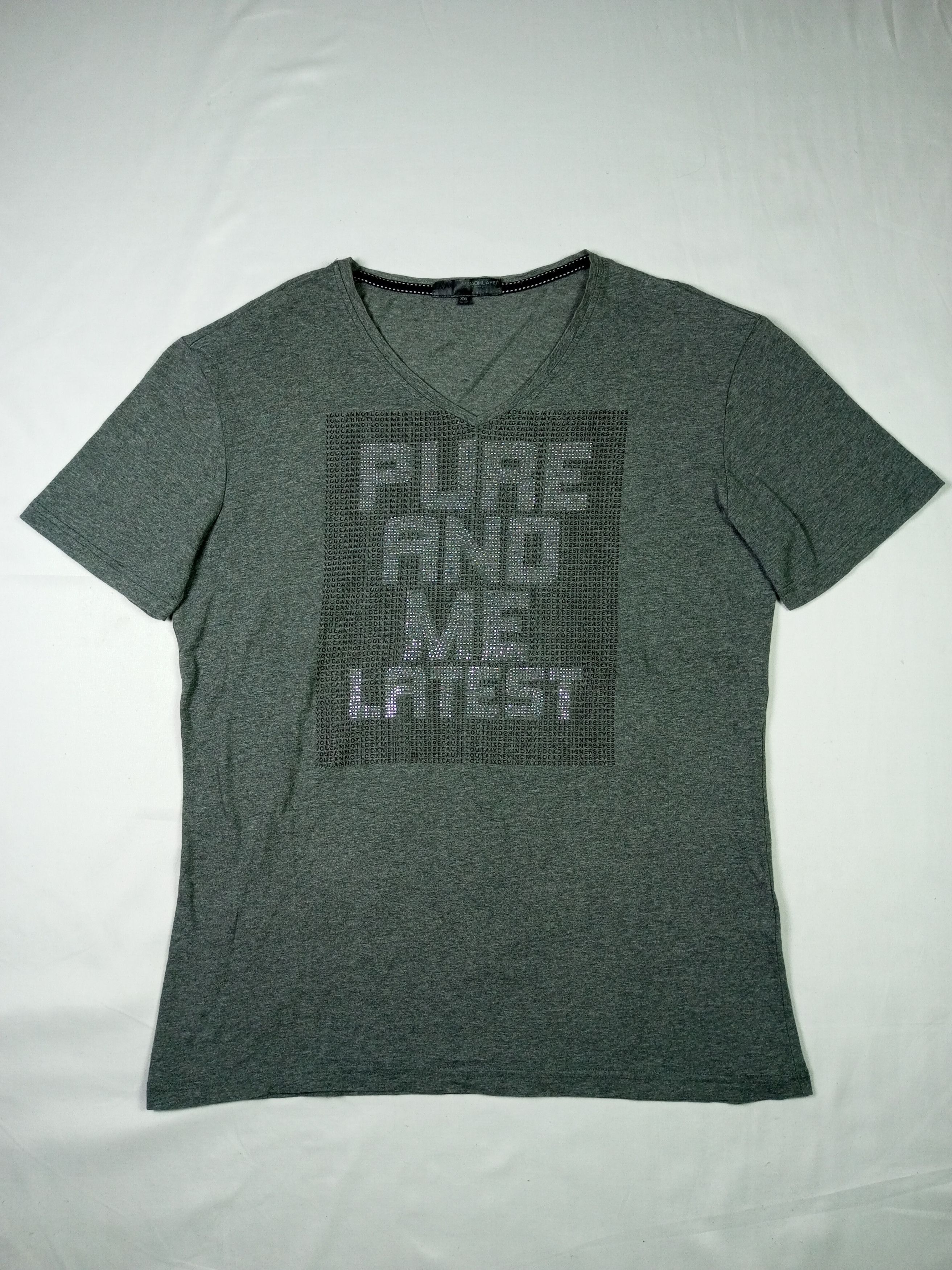 Japanese Brand Y2K Japanese brand V-neck TShirt Size US XL / EU 56 / 4 - 1 Thumbnail