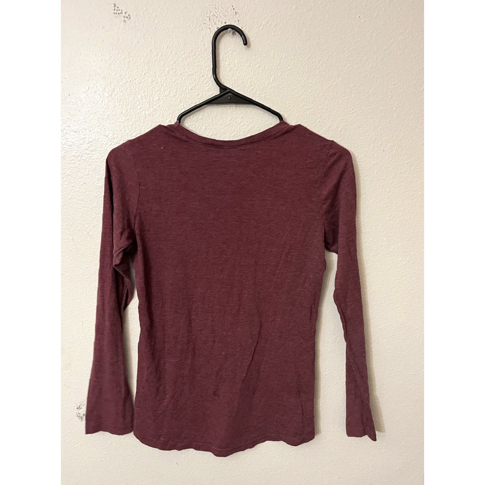 Reebok VINTAGE Reebok Logo T-Shirt Short Sleeve Maroon XS Adult Unisex XS Mo aroon 80s 90s Sportswear Shirt Mens Women Girls Boys Size XS / US 0-2 / IT 36-38 - 2 Thumbnail