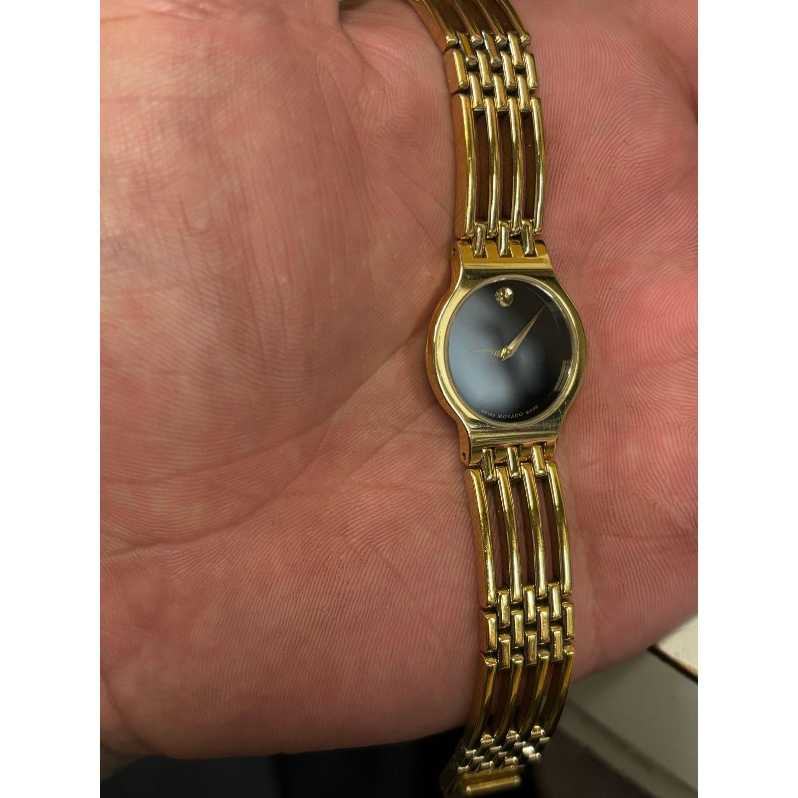 Movado Movado Esperanza Classic 88 A1 1821 GoldTone Women’s Watch! Size ONE SIZE - 1 Thumbnail