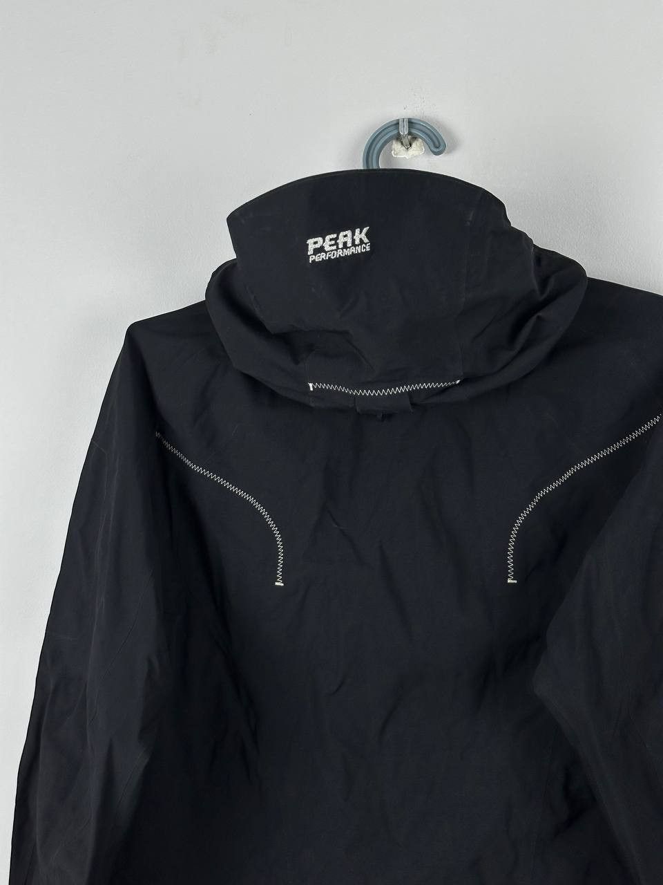 Peak Performance Peak Performance Gore Tex jacket gtx Gorpcore Size US L / EU 52-54 / 3 - 9 Thumbnail