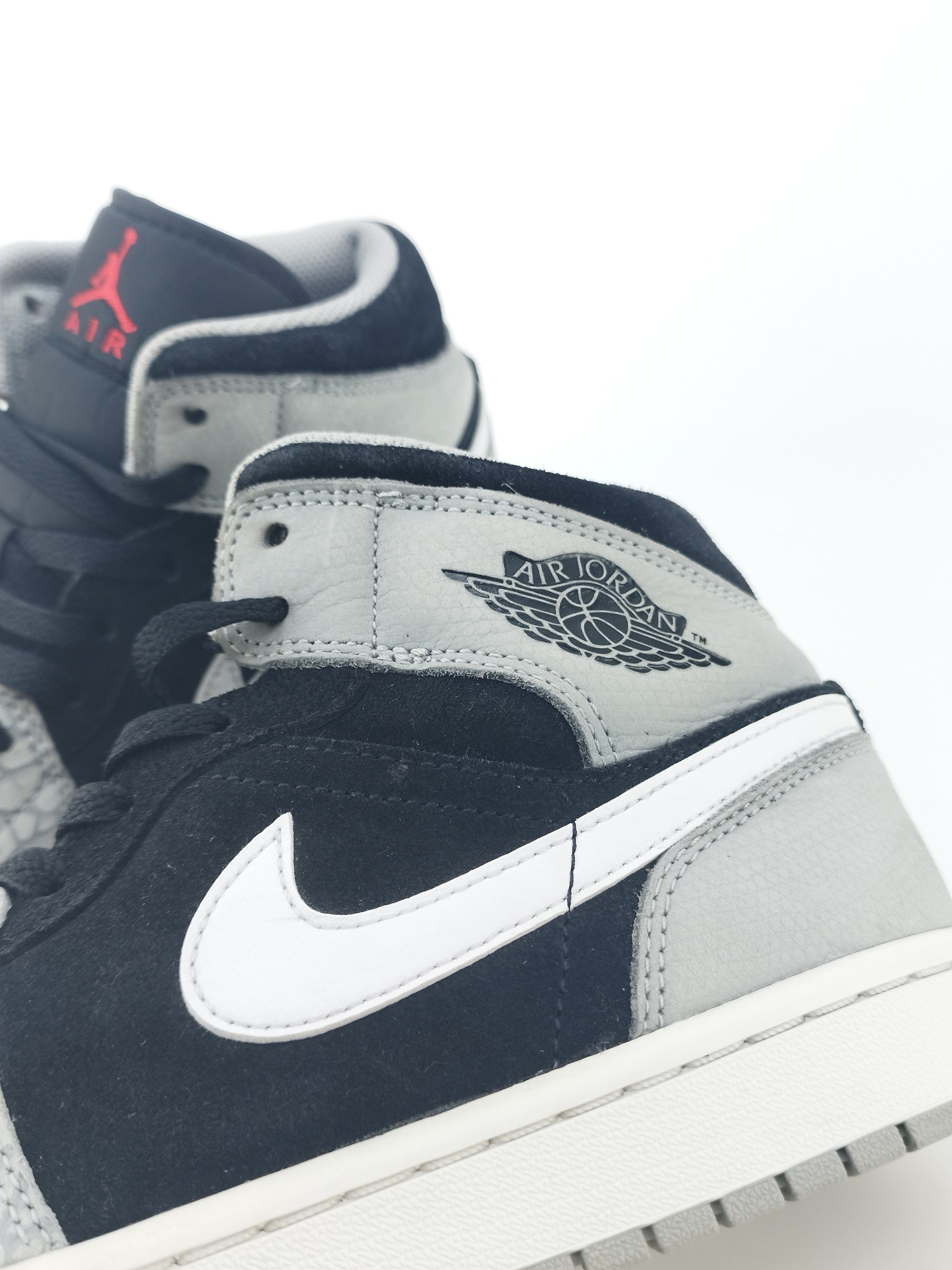 Jordan Brand Jordan 1 Mid Elephant Print Sneakers 7,5 US Size US 8.5 / EU 41-42 - 5 Thumbnail