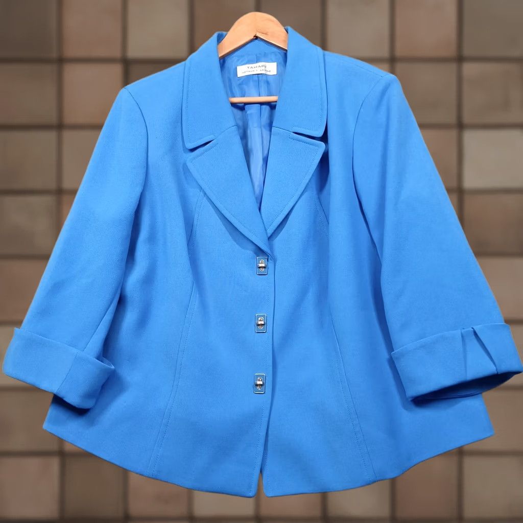 Vintage Tahari Arthur S Levine Blazer Jacket Women Blue Solid 3/4 Sleeve Button Single-Breasted Lined Workwear Tailored Size L / US 10 / IT 46 - 1 Thumbnail