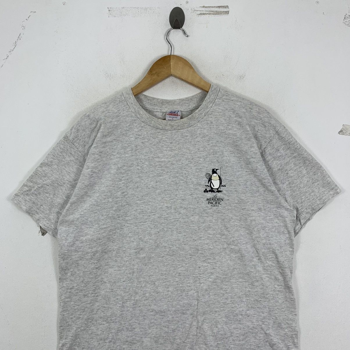 Vintage Vintage 90s LE MERIDIEN PACIFIC Tokyo Memorabilia Usa Tshirt Size US L / EU 52-54 / 3 - 3 Thumbnail