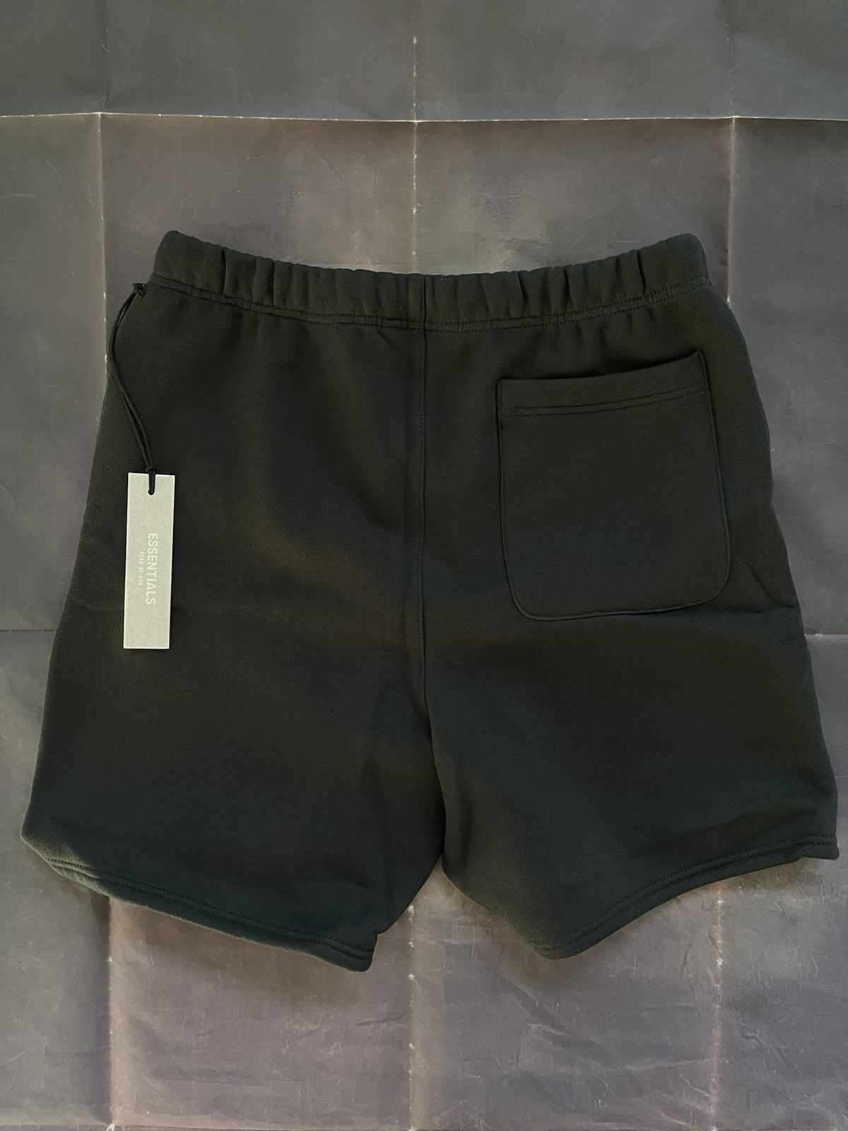 Essentials × FOG × Fear of God Fear of God Essentials Core Collection Stretch Limo Shorts Size US 30 / EU 46 - 5 Thumbnail