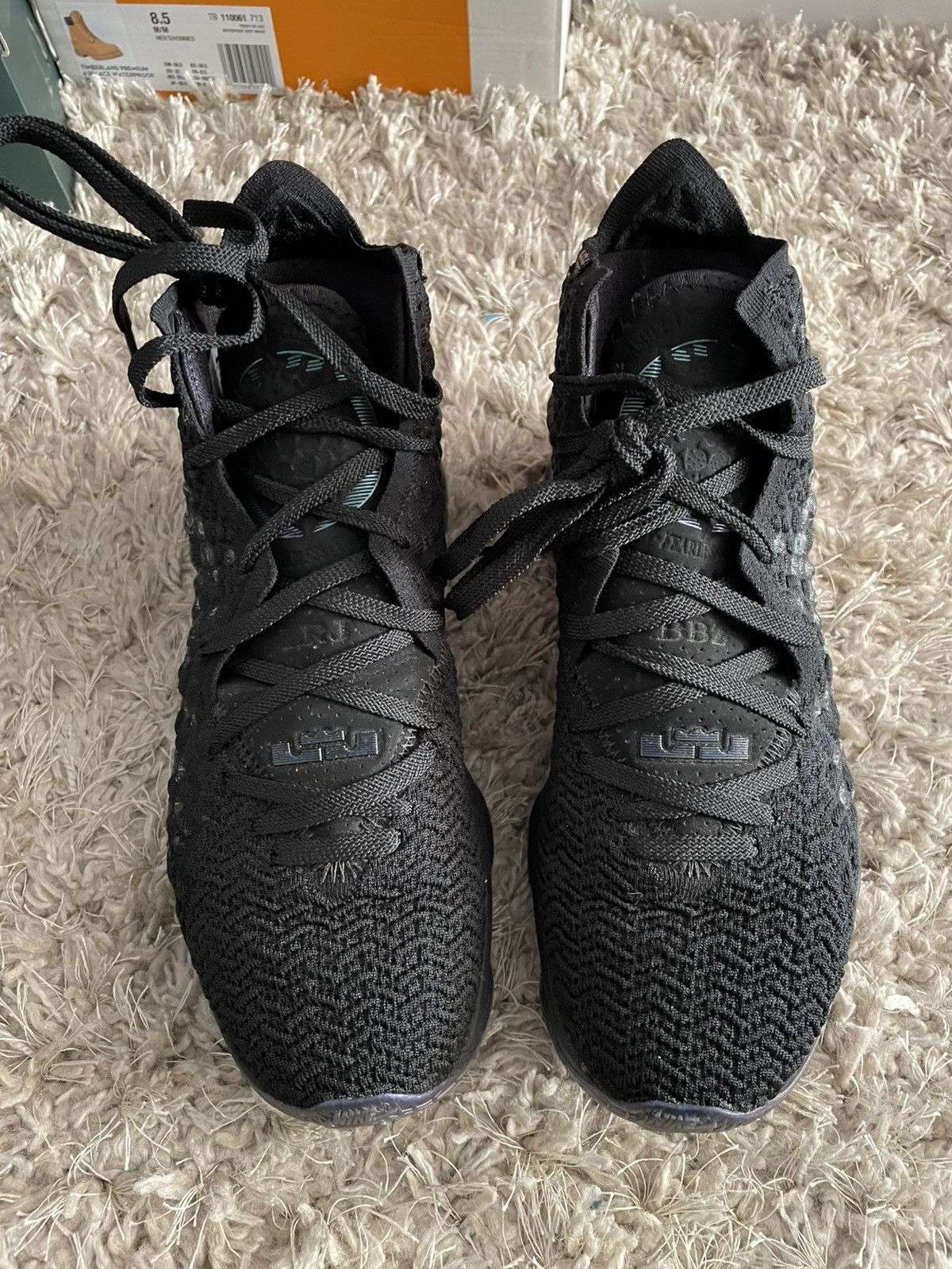 Nike Nike LeBron 17 Global Currency Size US 9 / EU 42 - 5 Thumbnail