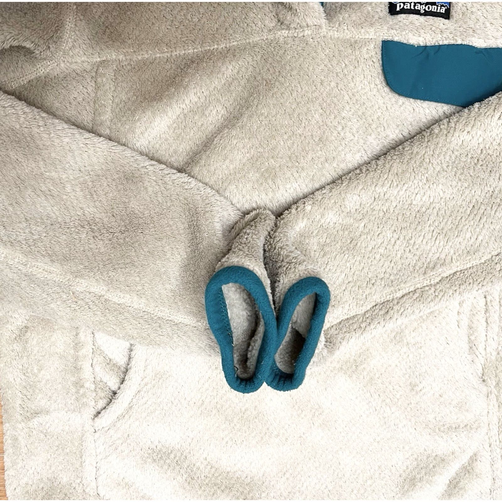 Patagonia Patagonia Re-Tool Snap-T Fleece Pullover Shirt Ladies Small Beig e Oatmeal Teal Soft Shell Pullover Snap Pullover Size S / US 4 / IT 40 - 3 Thumbnail