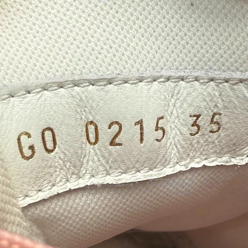 Louis Vuitton Louis Vuitton Trainer 25 New White Powder shoes Size US 4.5 / IT 34.5 - 8 Thumbnail