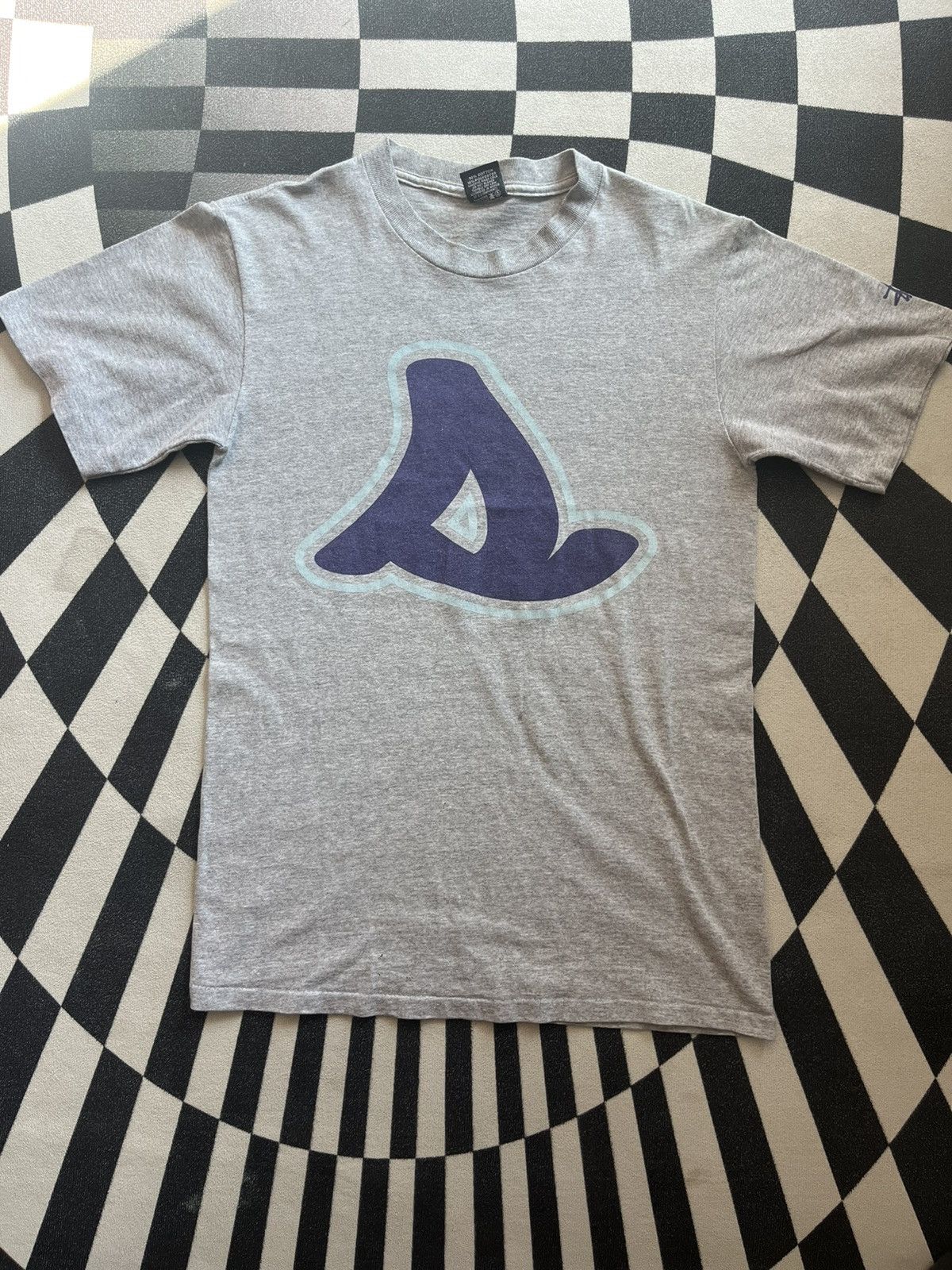 Stussy Vintage STUSSY cursive S 90’s Logo Tshirt Size US S / EU 44-46 / 1 - 3 Thumbnail