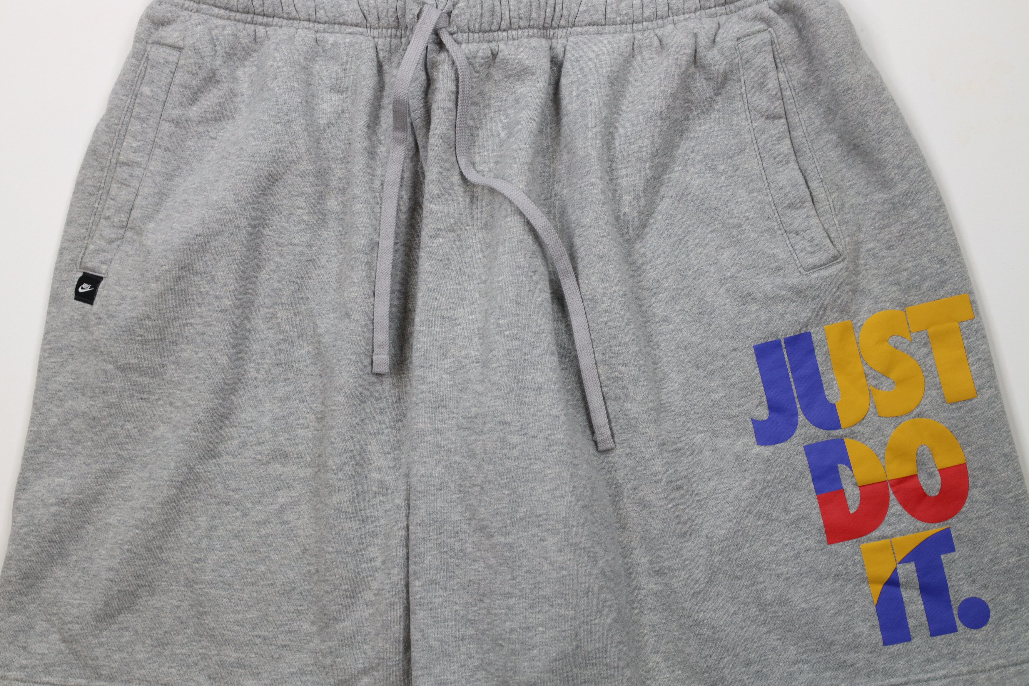 Nike × Vintage Vintage Y2K Nike Just Do It Above Knee Sweatpant Shorts Gray Size US 40 / EU 56 - 3 Thumbnail