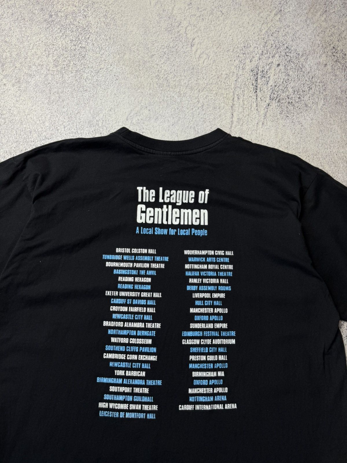 Vintage Vintage The League of Gentlemen “Are You Local?” T-Shirt Size US XL / EU 56 / 4 - 18 Thumbnail