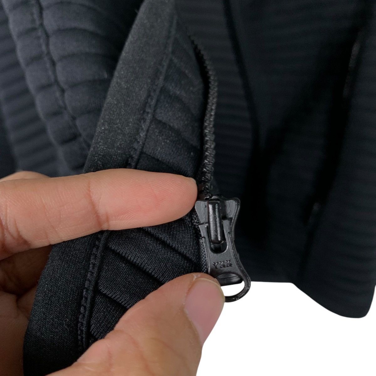 New Balance NEW BALANCE Asymmetrical Zipper Pleated Jacket #2090-C91 Size US XS / EU 42 / 0 - 13 Thumbnail