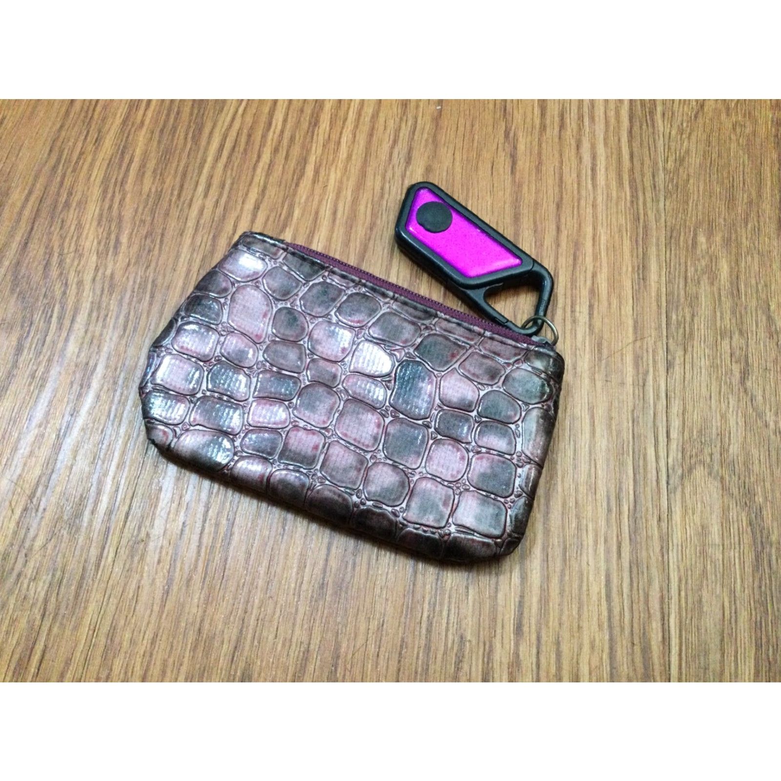 Changes VINTAGE Leather Change Coin Purse Keychain 1980s Burgundy Women Size ONE SIZE - 3 Thumbnail