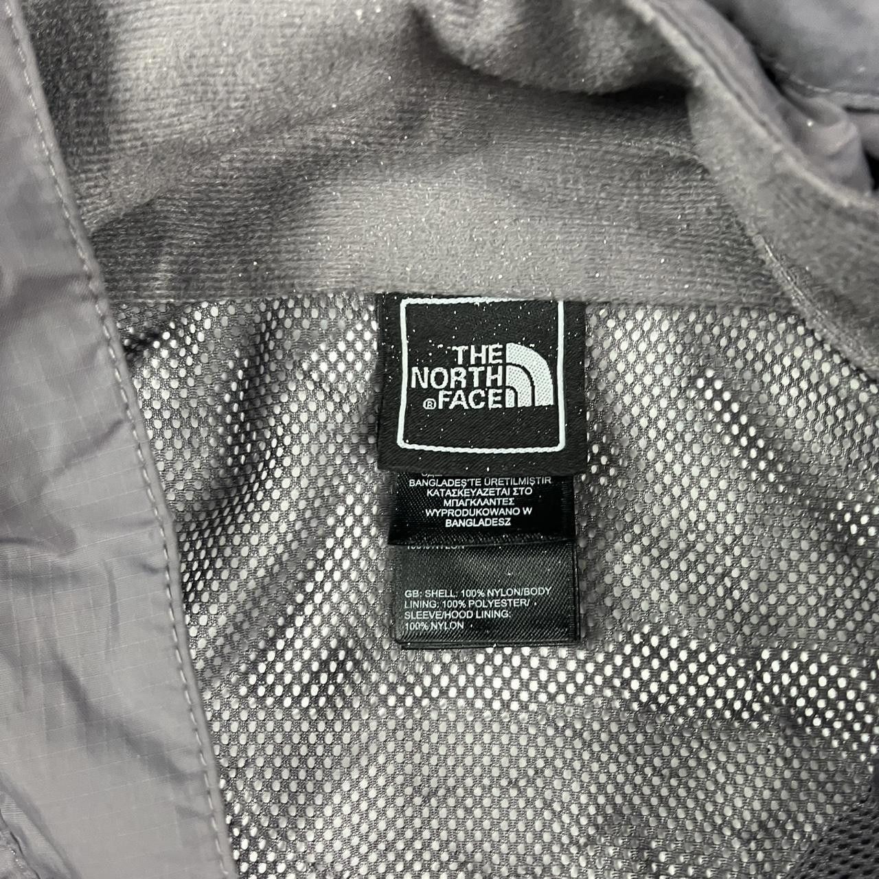 The North Face North Face windbreaker jacket Size M / US 6-8 / IT 42-44 - 4 Thumbnail