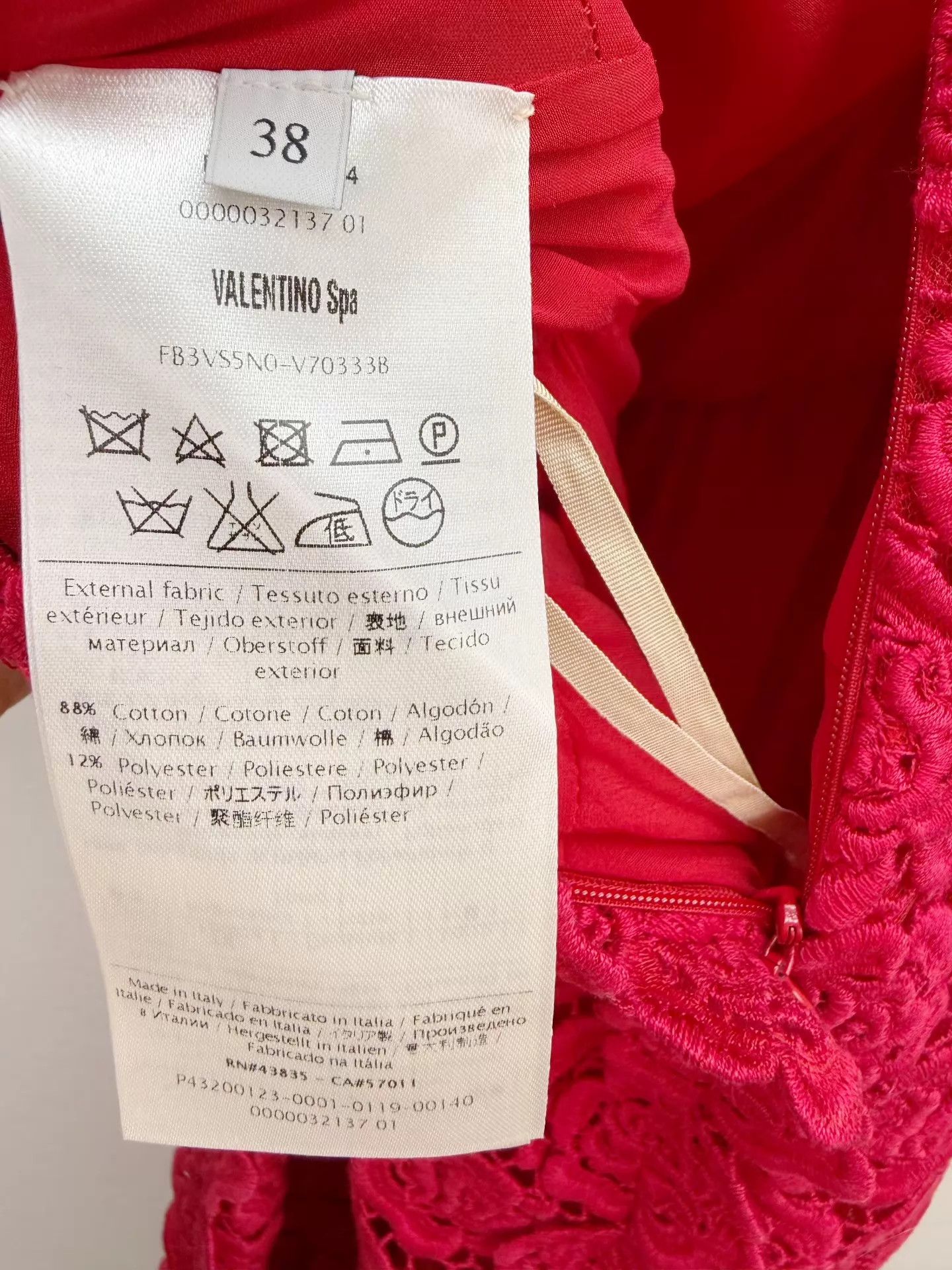 Valentino Valentino Authentic Lace Dress Size 38 Like New Worn 2x Size XS / US 0-2 / IT 36-38 - 5 Thumbnail