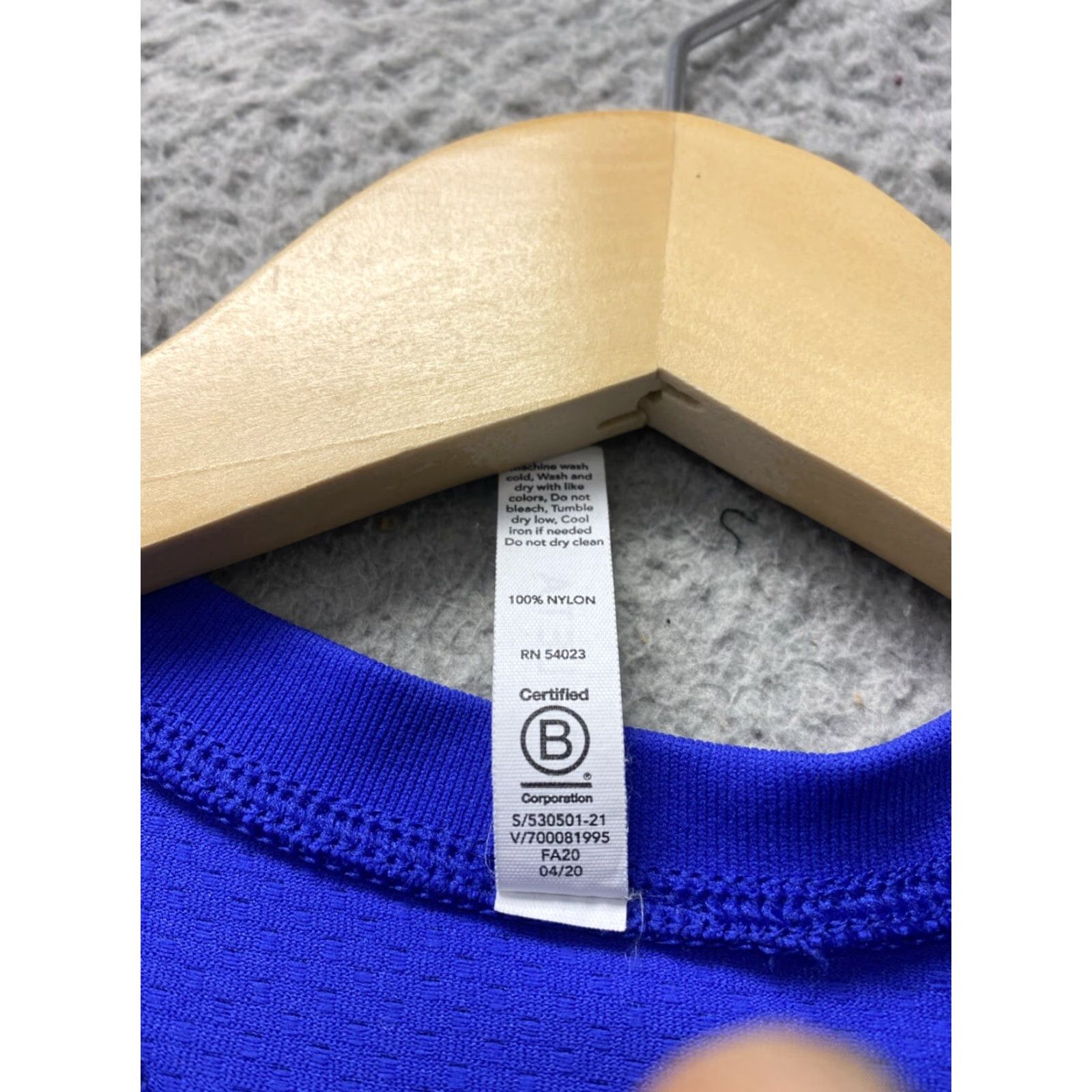 Athleta Athleta Racerback Tank Top Women Size S Activewear Deep Purple 90s Workout Fitness Size S / US 4 / IT 40 - 6 Thumbnail