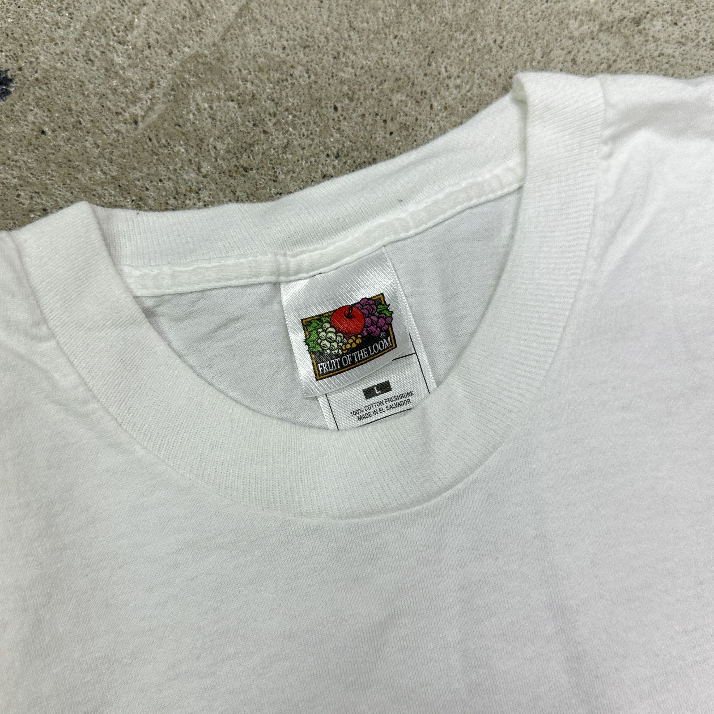 Vintage Vintage Streetwear Casual New York Apple 90s T-shirt Size US L / EU 52-54 / 3 - 5 Thumbnail