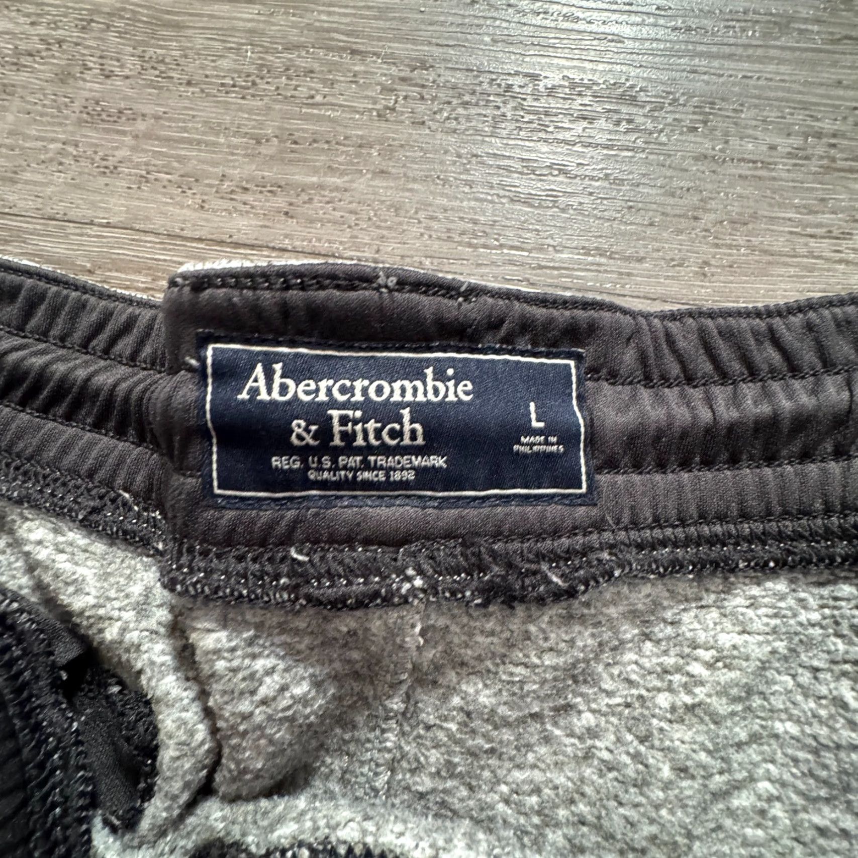 Abercrombie & Fitch Abercrombie & Fitch Pants Mens Large Gray Sweatpants Jogger Fleece Lounge 32x28 Size US 33 - 3 Thumbnail