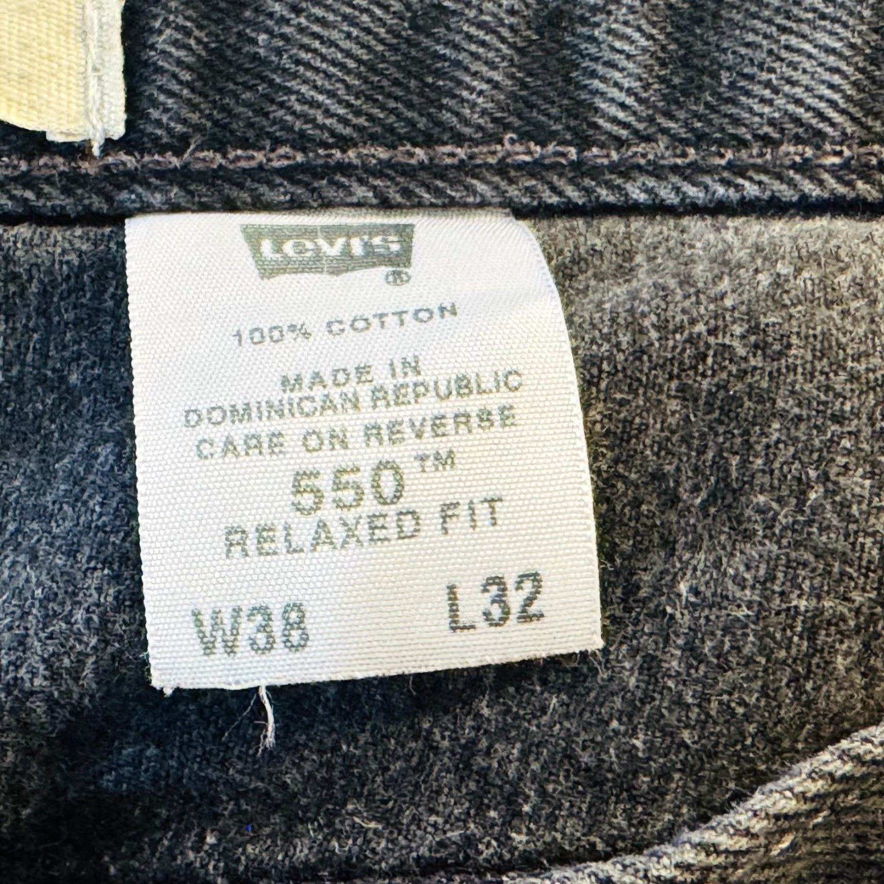 Levi's VINTAGE Levi's 550 Jeans Mens 38x32 Black Charcoal Wash Relaxed Tapered Denim 90s Size US 38 / EU 54 - 5 Thumbnail