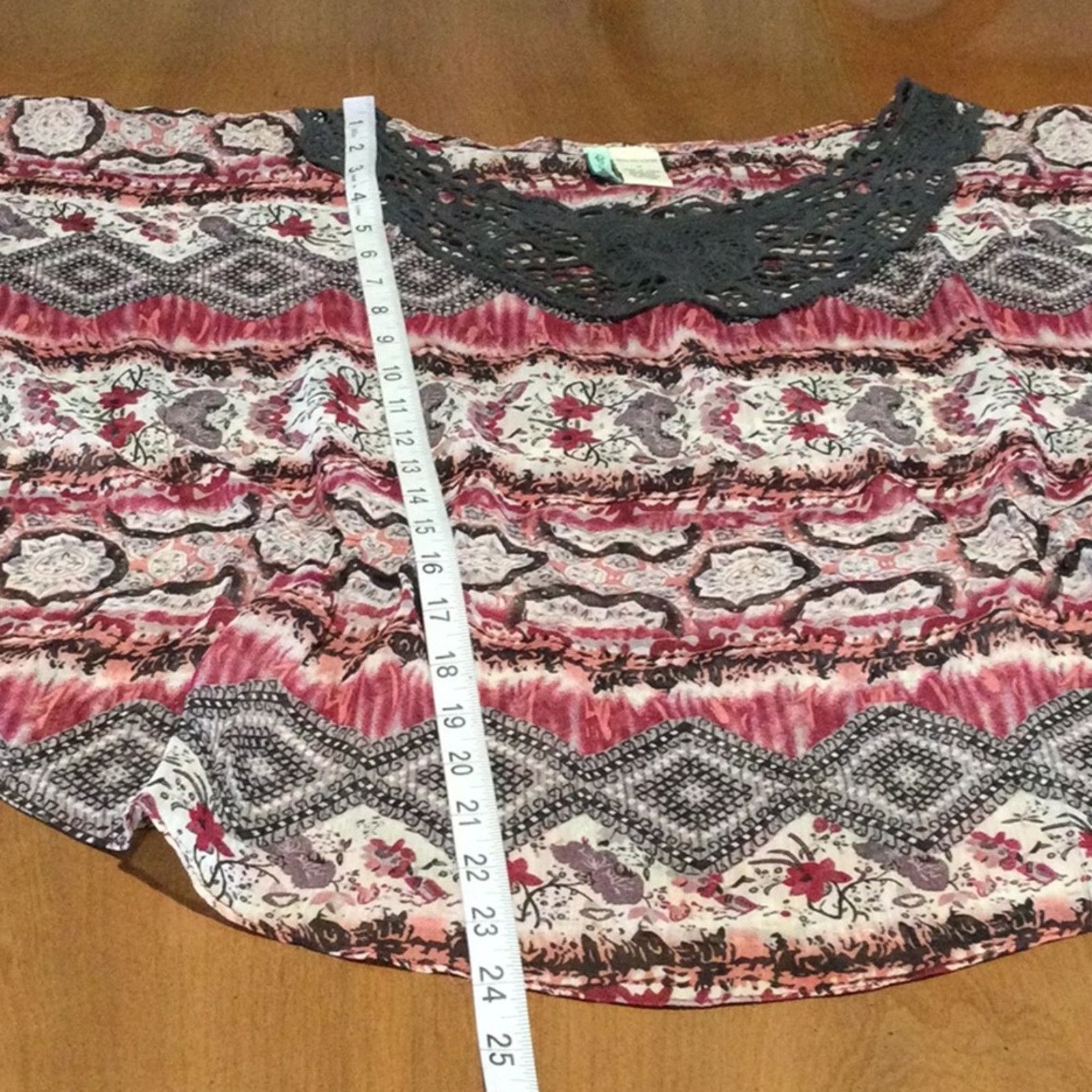 Other Love Potion Multicolor Sheer Flutter Sleeve Top Size M Size M / US 6-8 / IT 42-44 - 15 Thumbnail