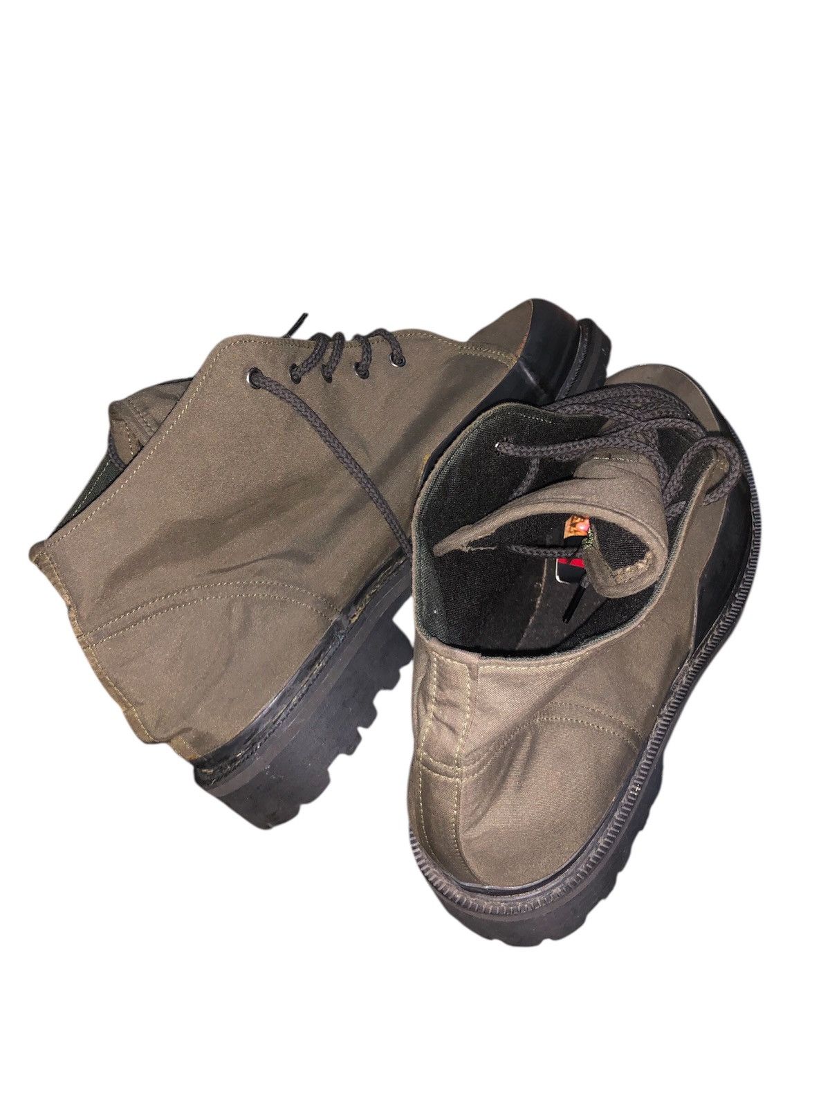 Designer × Issey Miyake ISSEY MIYAKE SHOES UNISEX Size US 6 / EU 39 - 10 Thumbnail
