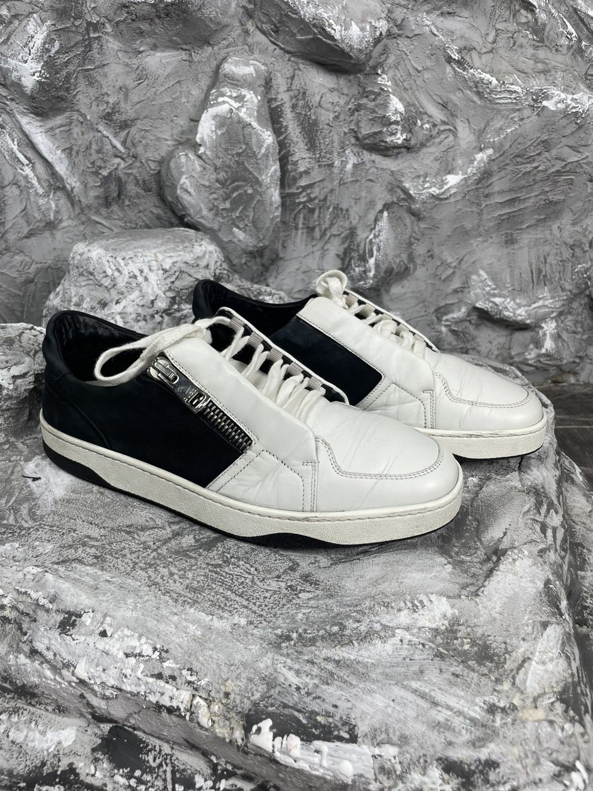 Gucci Gucci Black / White Leather Zip Sneakers Size US 9.5 / EU 42-43 - 3 Thumbnail