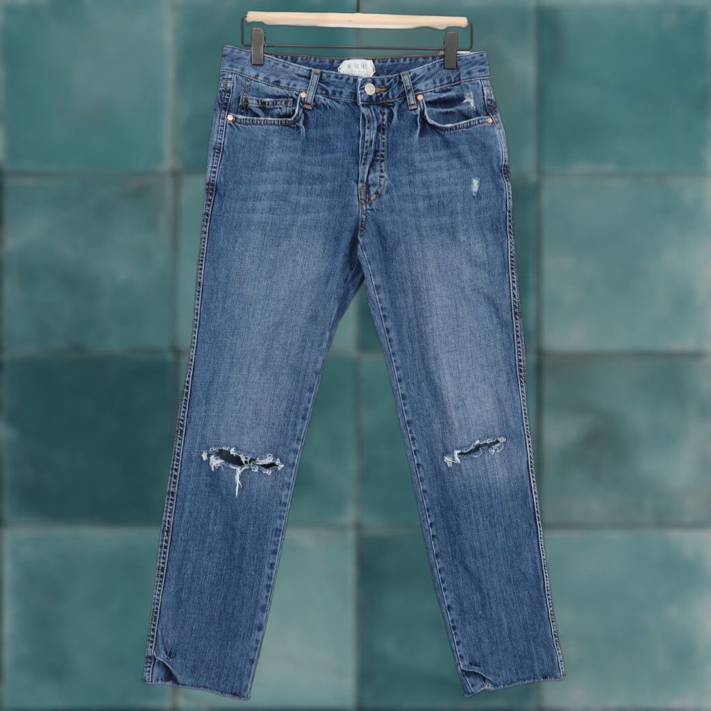 Vintage We The Free Jeans Womens 26 Blue Button Fly Distressed Ankle Fray Size 26" / US 2 / IT 38 - 1 Thumbnail