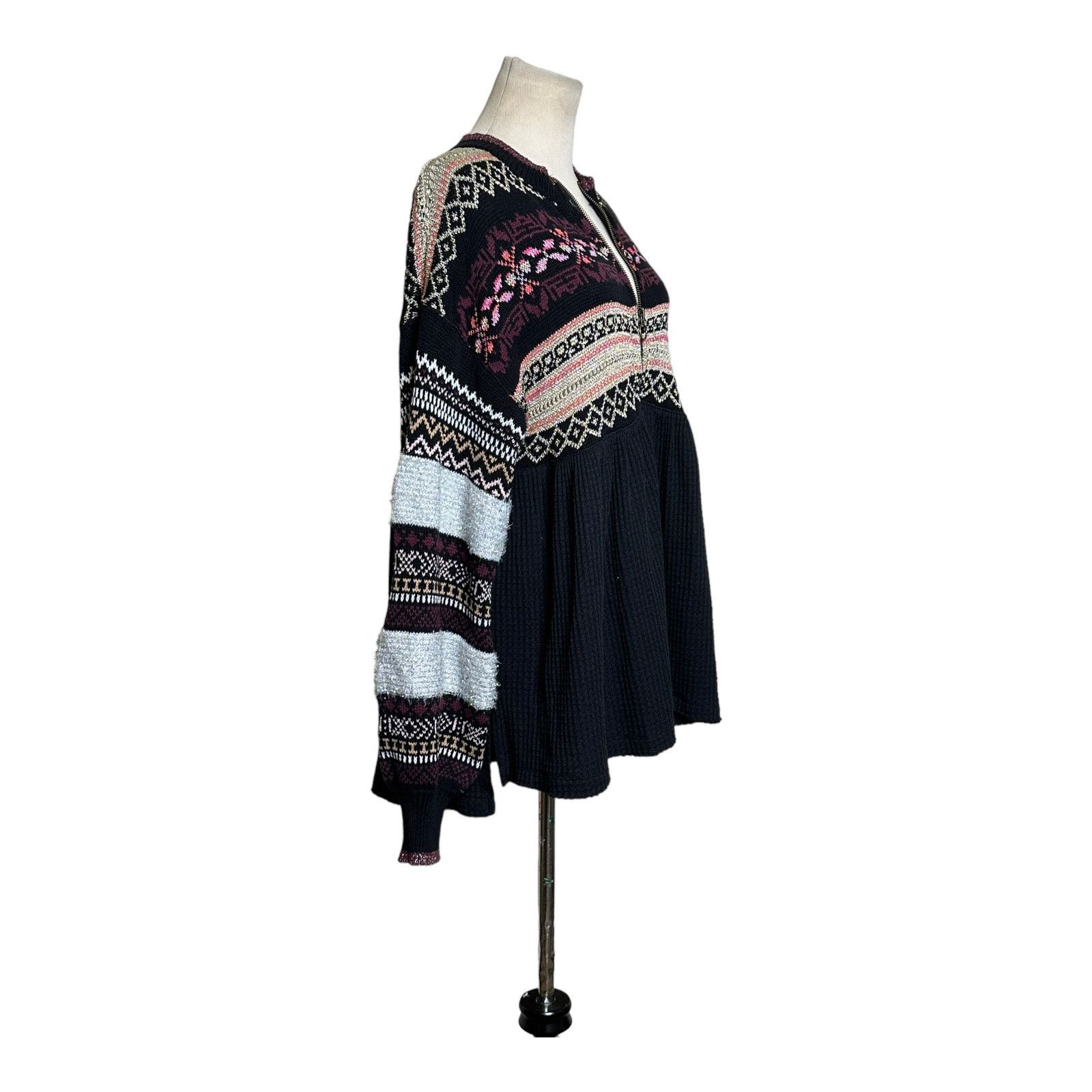 Free People Free People Black Cozzy Cottage Sweater Size Small Size S / US 4 / IT 40 - 5 Thumbnail