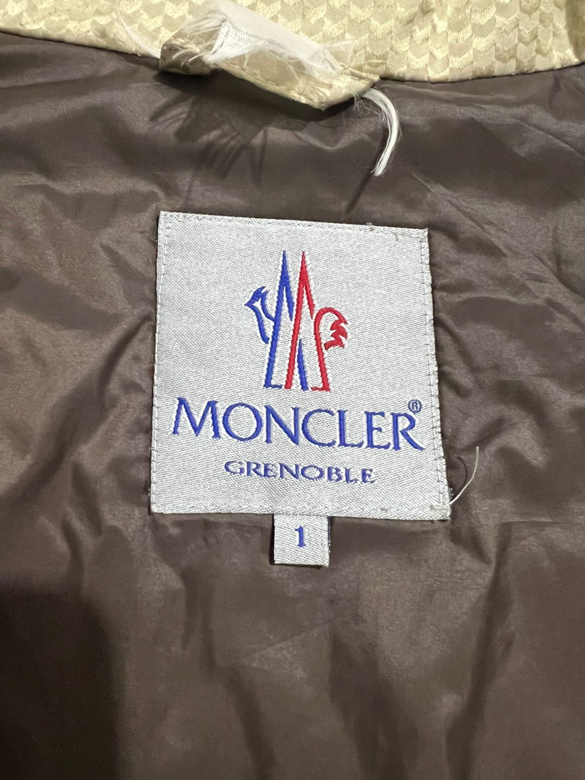 Moncler Moncler vintage jacket Size US S / EU 44-46 / 1 - 13 Thumbnail