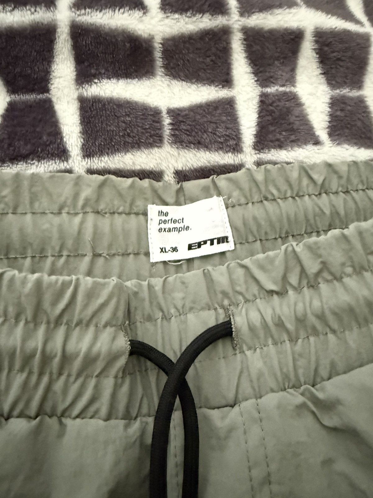 EPTM. EPTM. Bondage Nylon Sweatpants Size US 36 / EU 52 - 3 Thumbnail