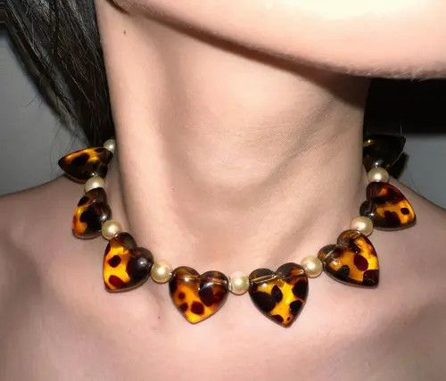 Jewelry Tortoiseshell Heart Pendant Pearl Necklace, Chunky Choker Size ONE SIZE - 4 Thumbnail