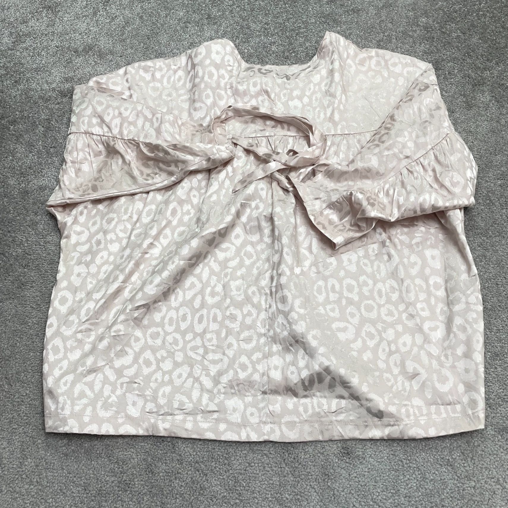 Pinko Unbranded Satin Blouse Womens Large pink Leopard Long Sleeve Button Down Casual Size L / US 10 / IT 46 - 2 Thumbnail