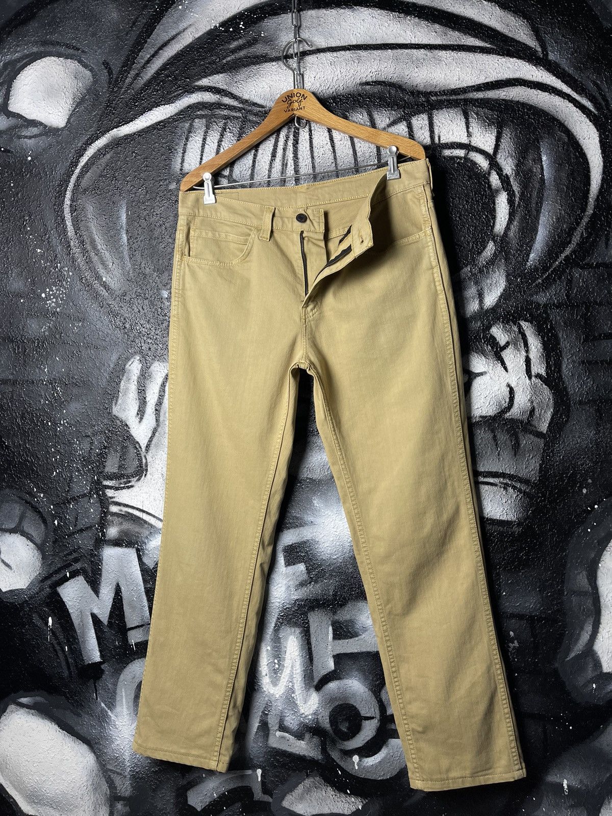 Levi's Levi’s 511 Black Tab R Beige Jeans Men’s Size W34 L32 Size US 34 / EU 50 - 2 Thumbnail