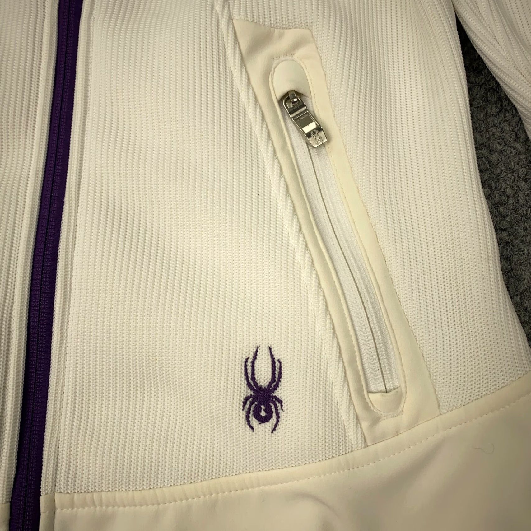 Spyder Spyder Core Sweater Jacket Women's Medium White Full Zip Embroidered Size L / US 10 / IT 46 - 2 Thumbnail