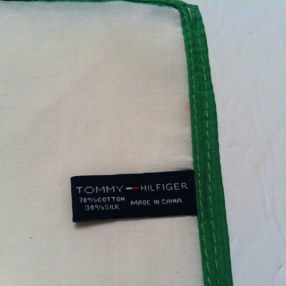 Tommy Hilfiger TOMMY HILFIGER MENS NEW 70%COTTON 30%SILK POCKET SQUARE Size ONE SIZE - 3 Thumbnail